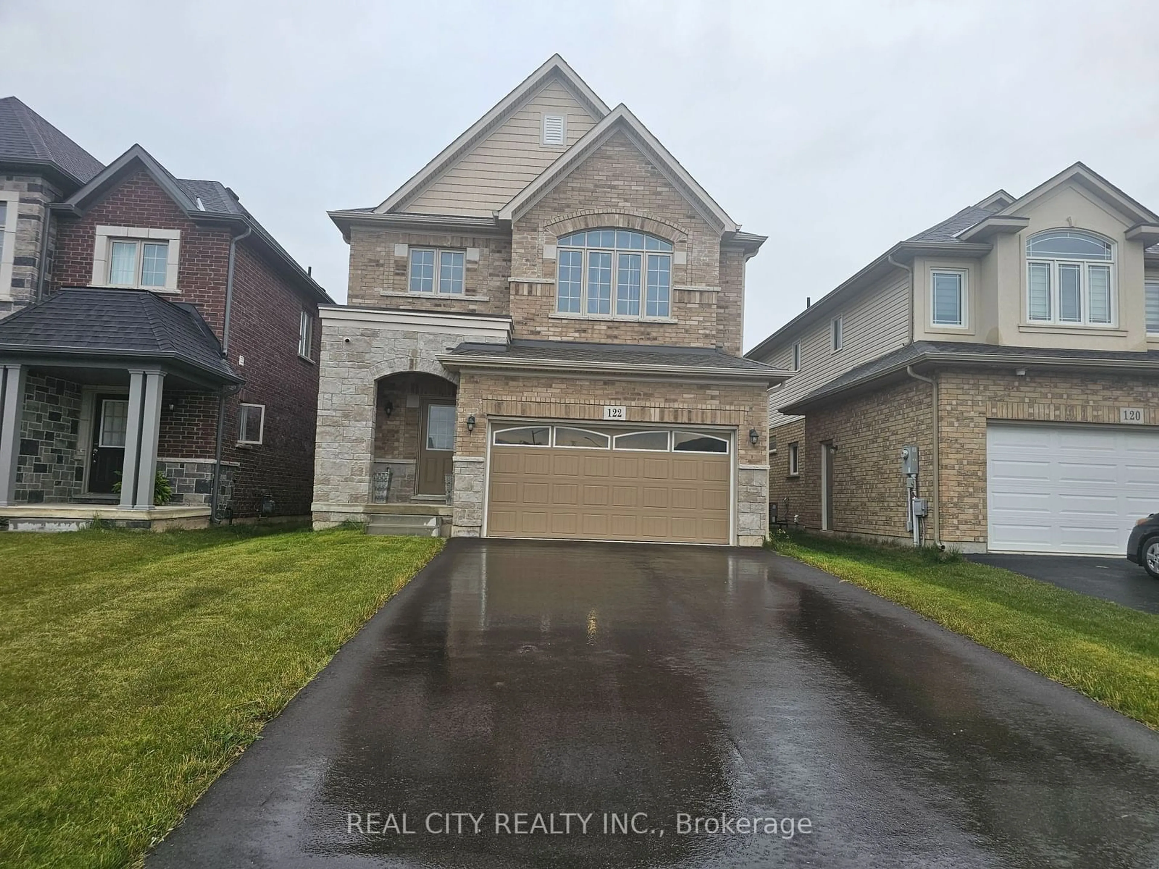 Frontside or backside of a home for 122 Sunset Way, Thorold Ontario L0S 1A0