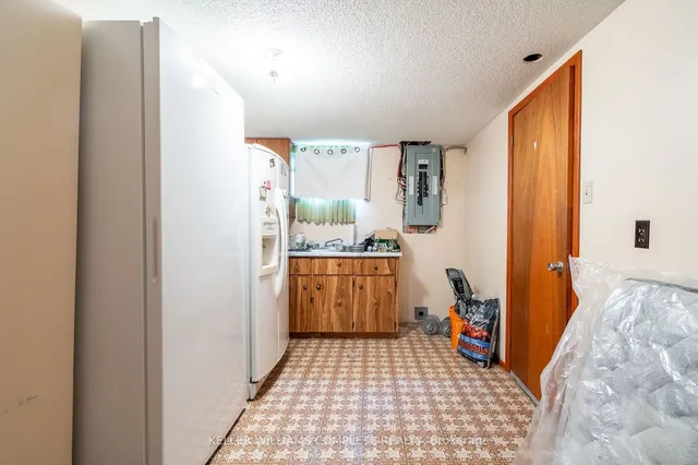 Additional property image - 95 ELLINGTON Ave