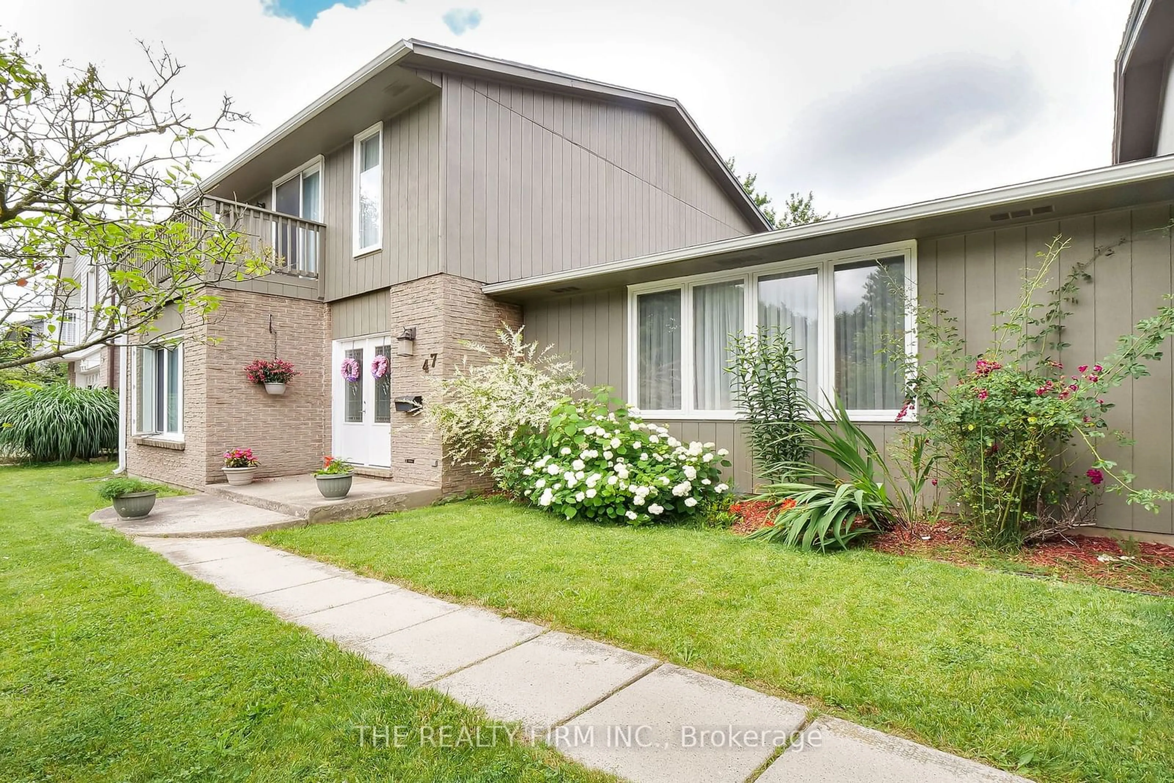 Frontside or backside of a home for 47 Kinnear Cres, London Ontario N6K 1V9