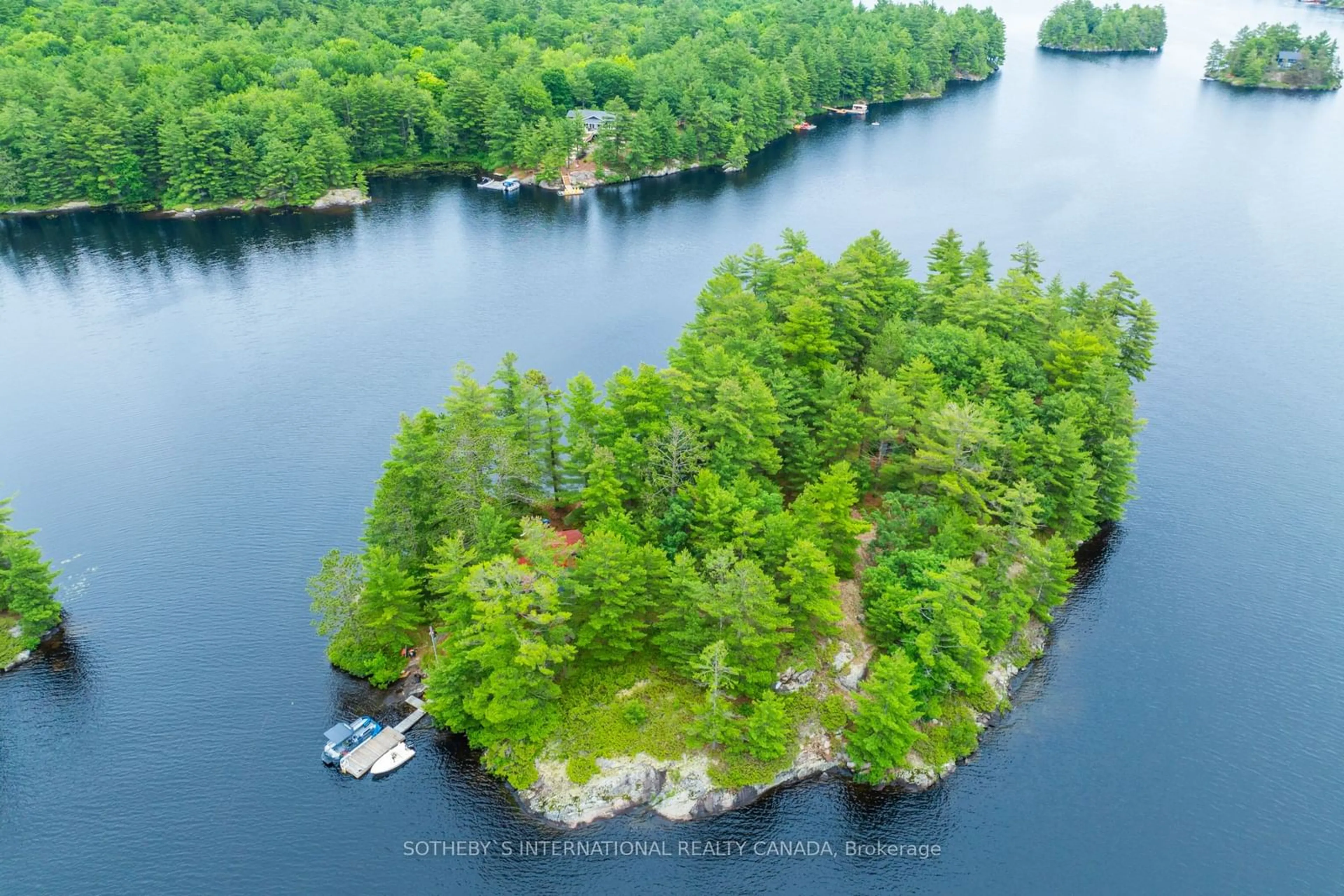 Cottage for 16LK-1 Wolf Island, Gravenhurst Ontario P0E 1G0