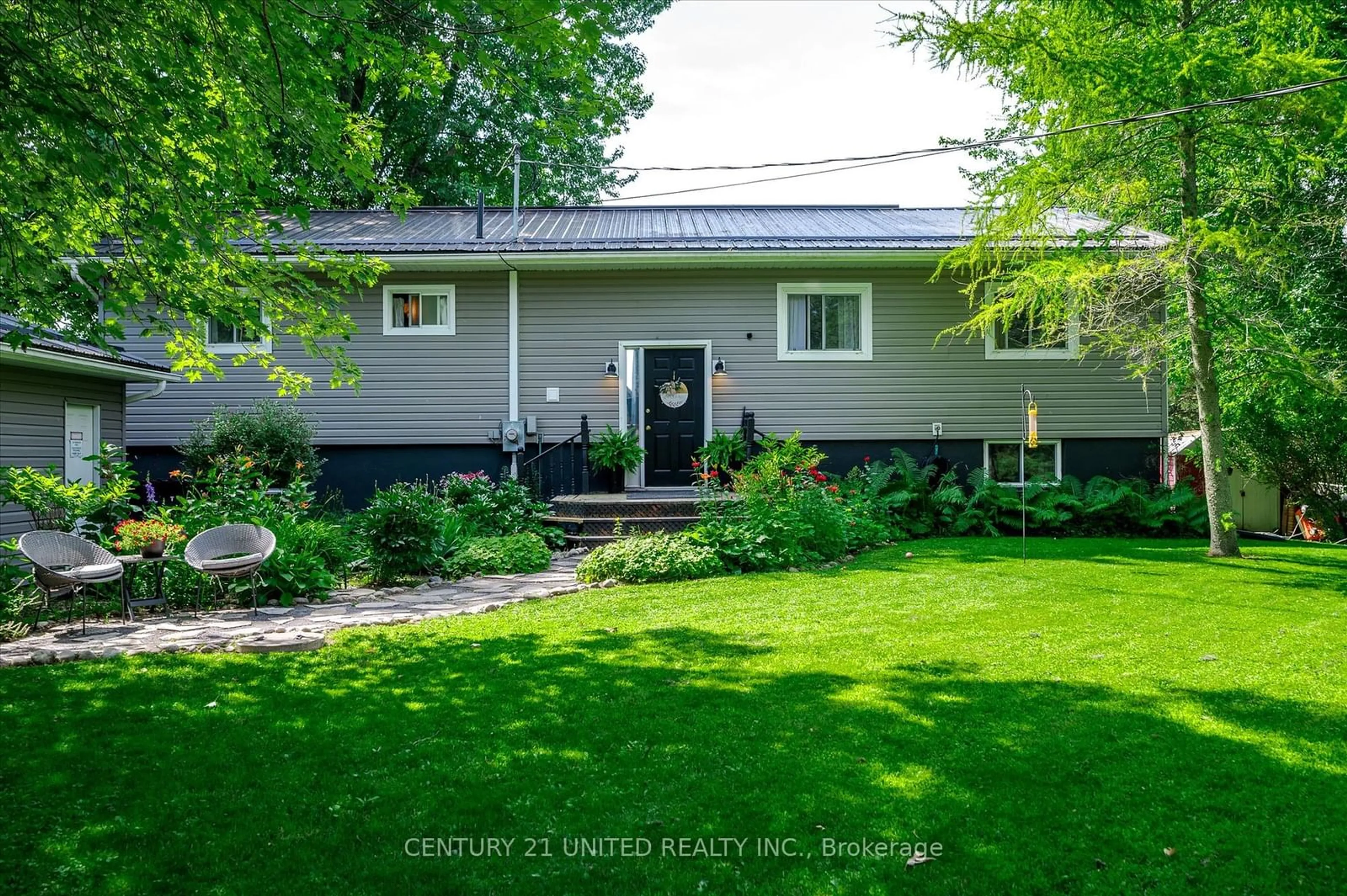 Frontside or backside of a home for 1169 Roger Pl, Smith-Ennismore-Lakefield Ontario K0L 1T0