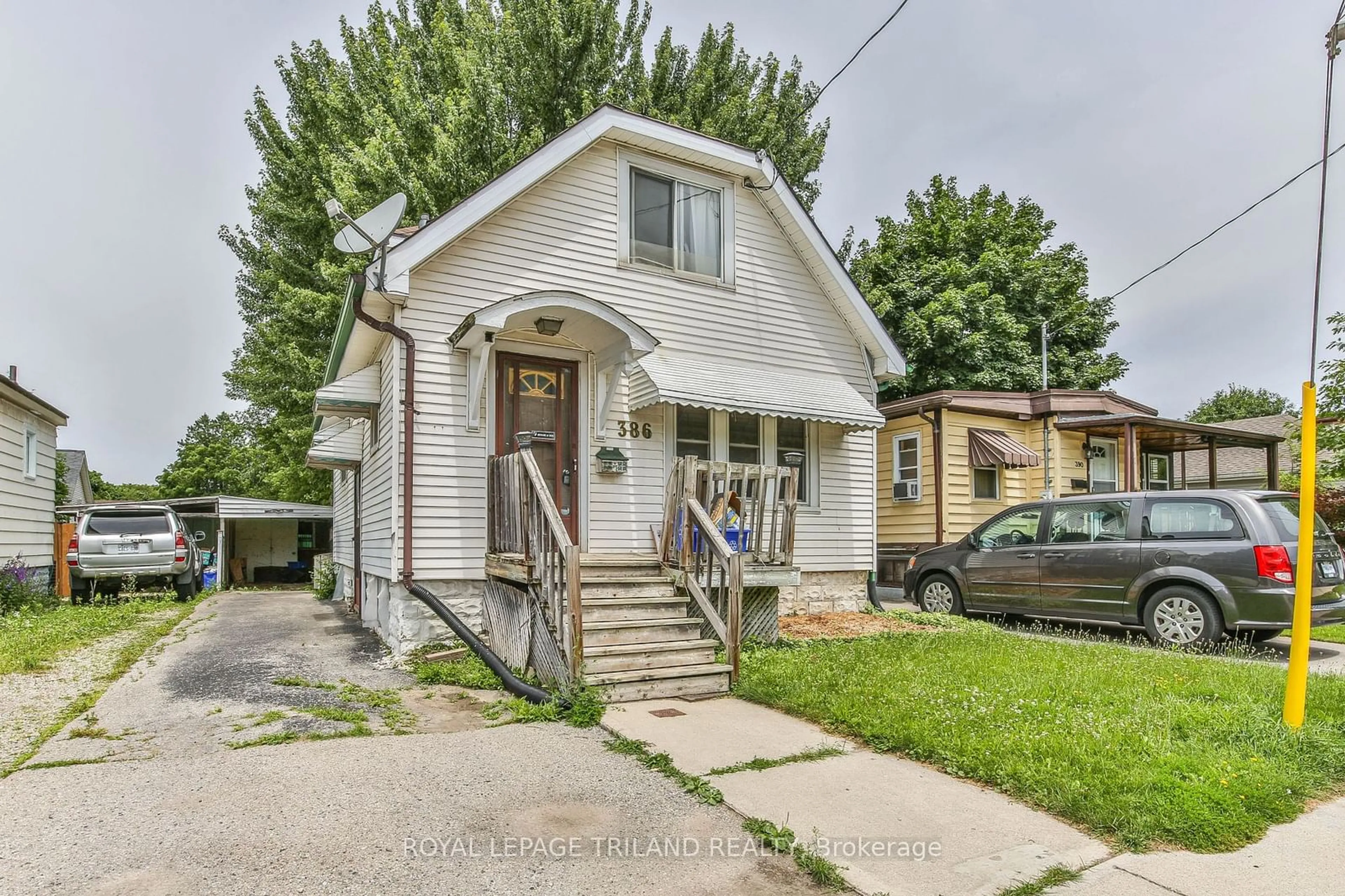 Frontside or backside of a home for 386 MORNINGTON Ave, London Ontario N5Y 3C6