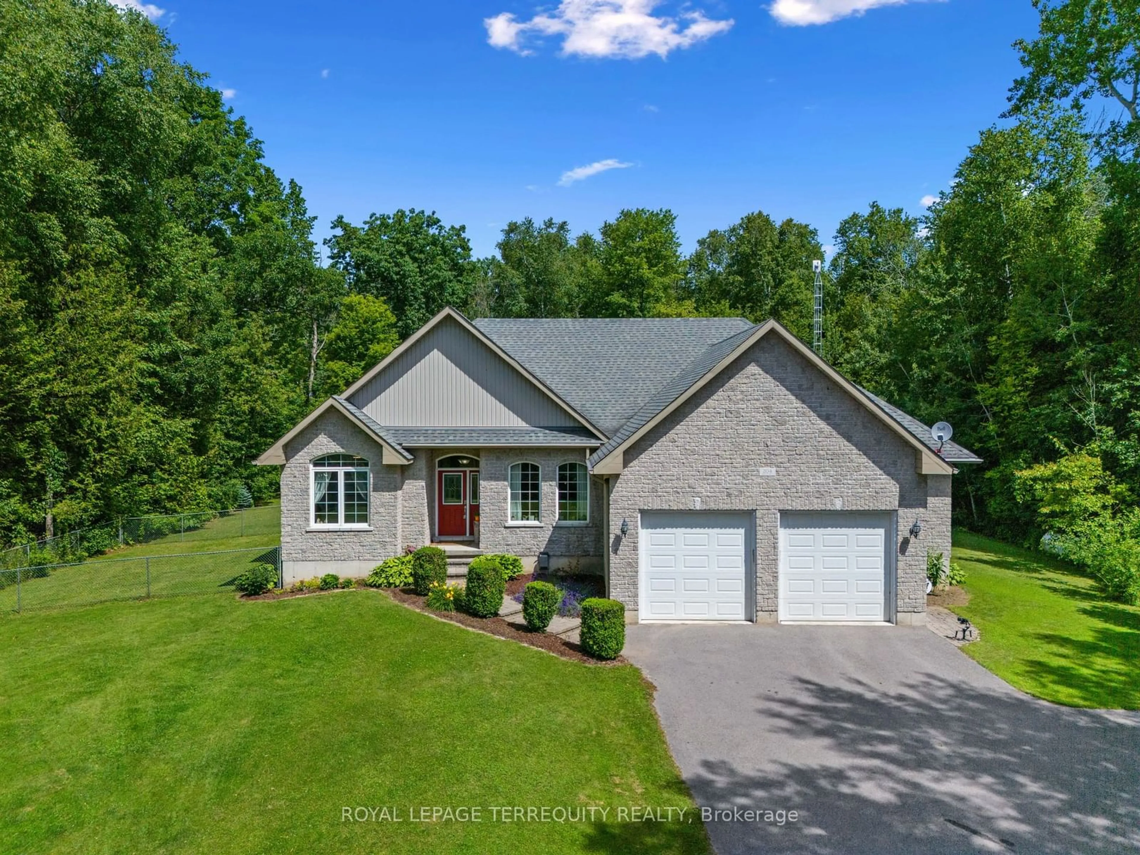 Frontside or backside of a home for 204 Orchard Grove Rd, Alnwick/Haldimand Ontario K0K 2G0