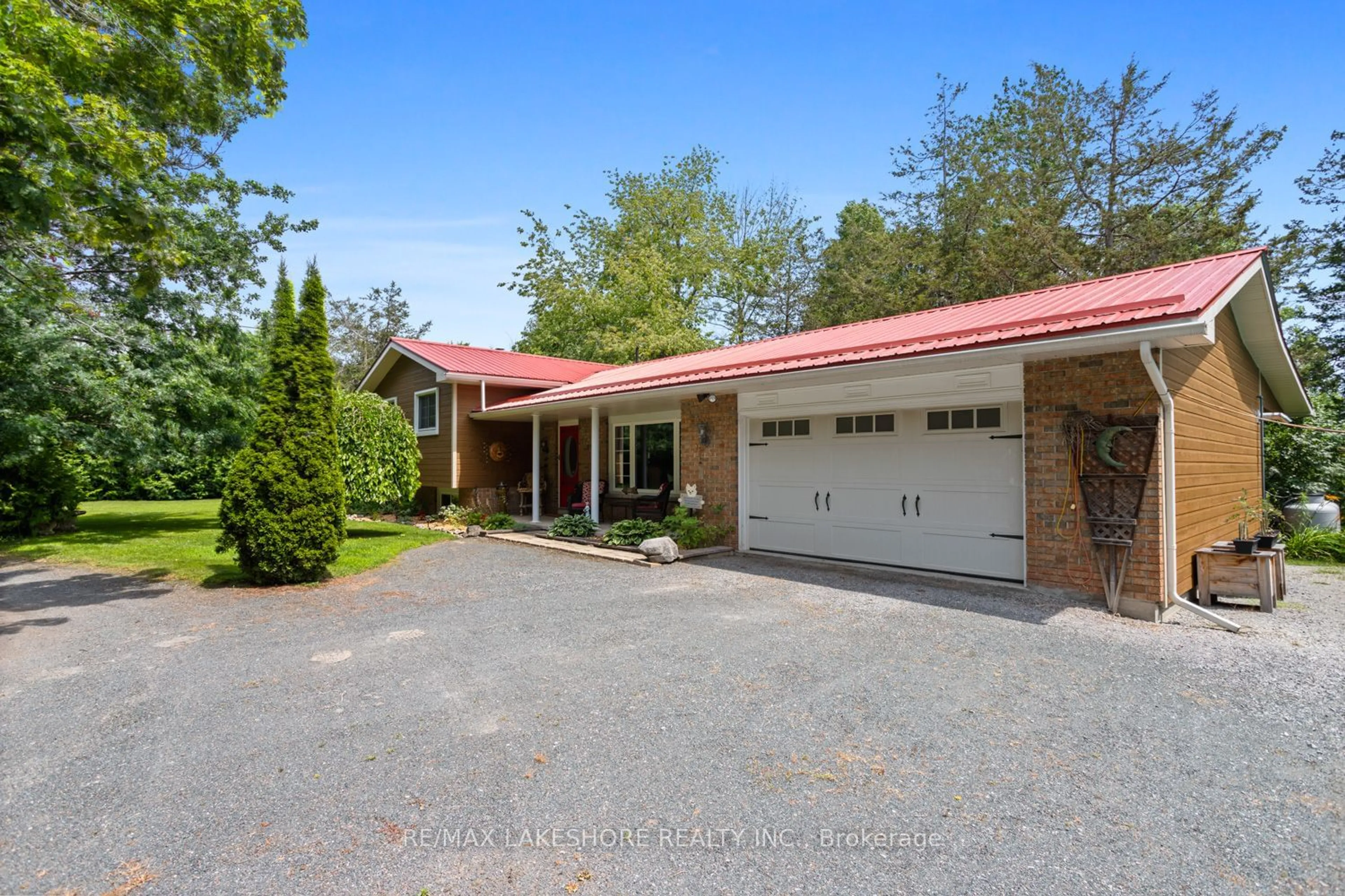 Home with brick exterior material for 21 Johnson Rd, Trent Hills Ontario K0K 1L0