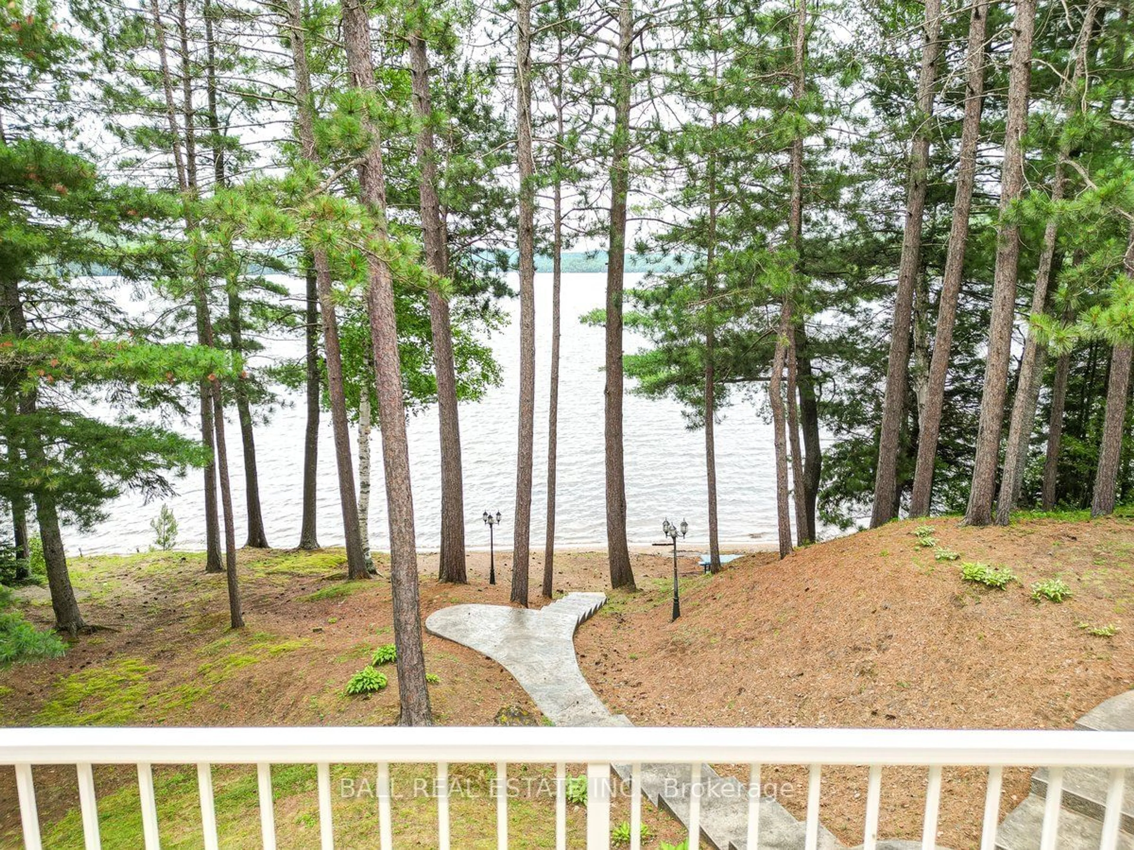 Patio, cottage for 1586 North McKenzie Lake Rd, South Algonquin Ontario K0J 2M0