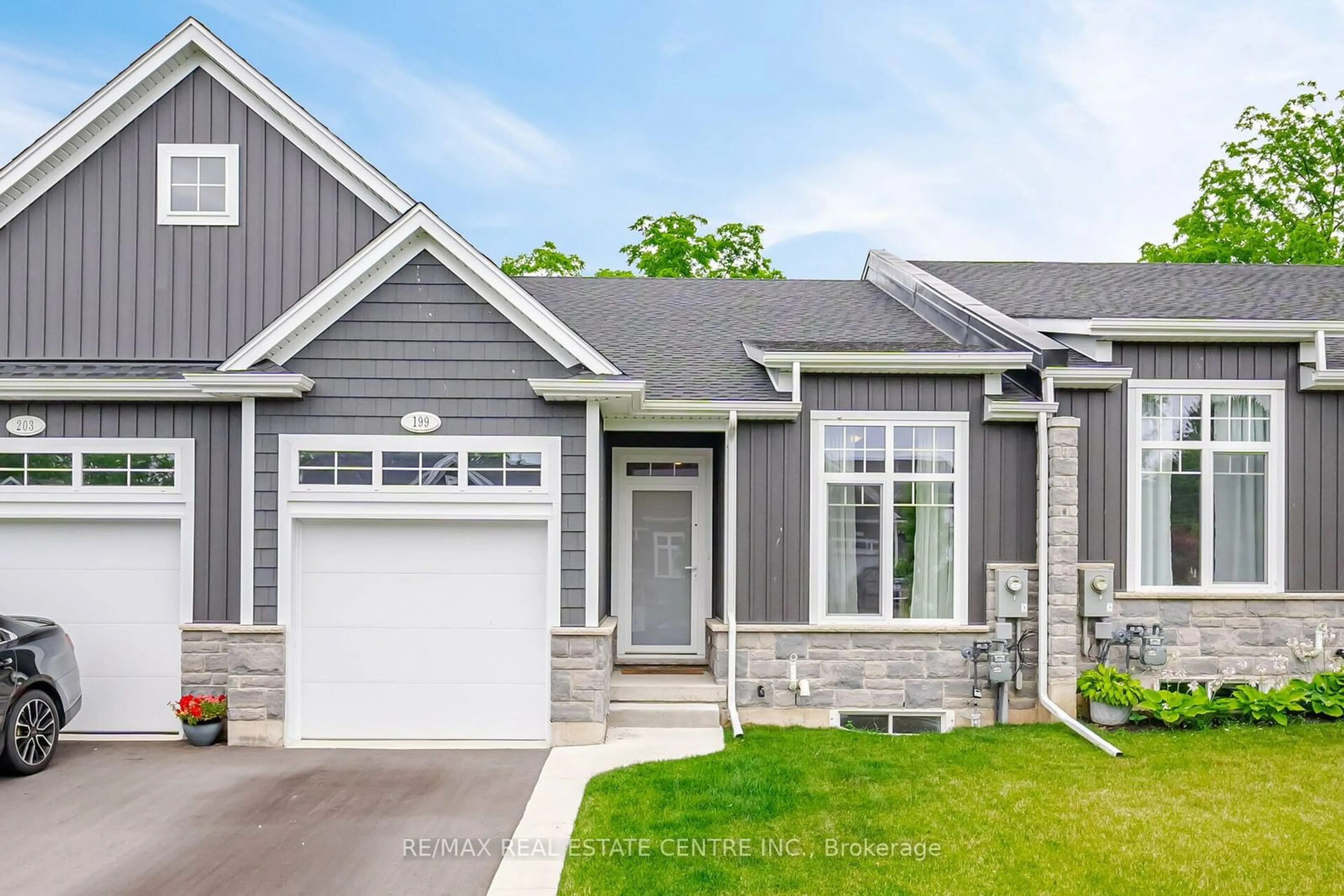 Frontside or backside of a home for 199 Alderson Crt, Fort Erie Ontario L0S 1B0