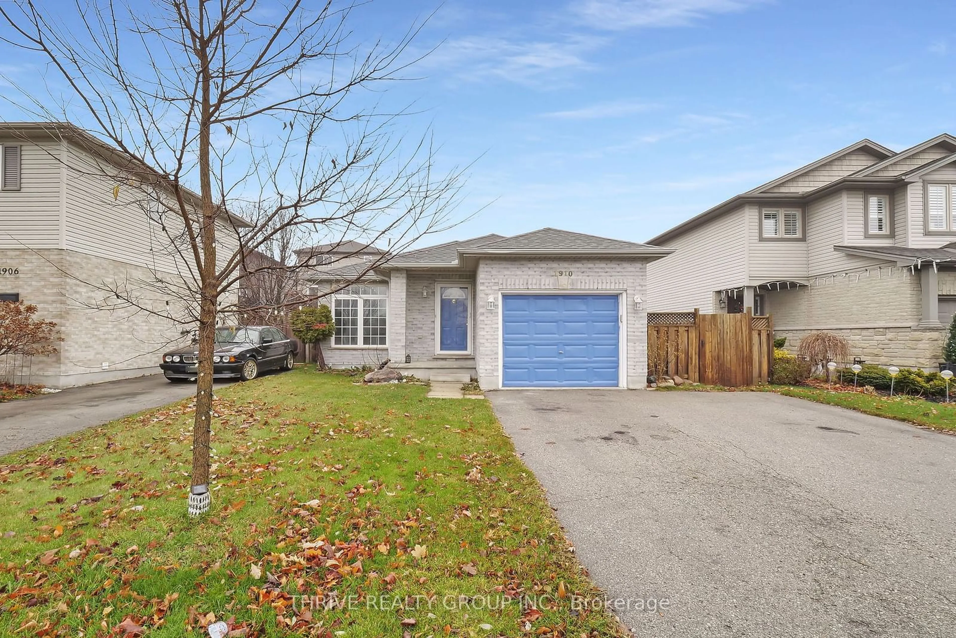 Frontside or backside of a home for 1910 PURCELL Dr, London Ontario N6E 1W5