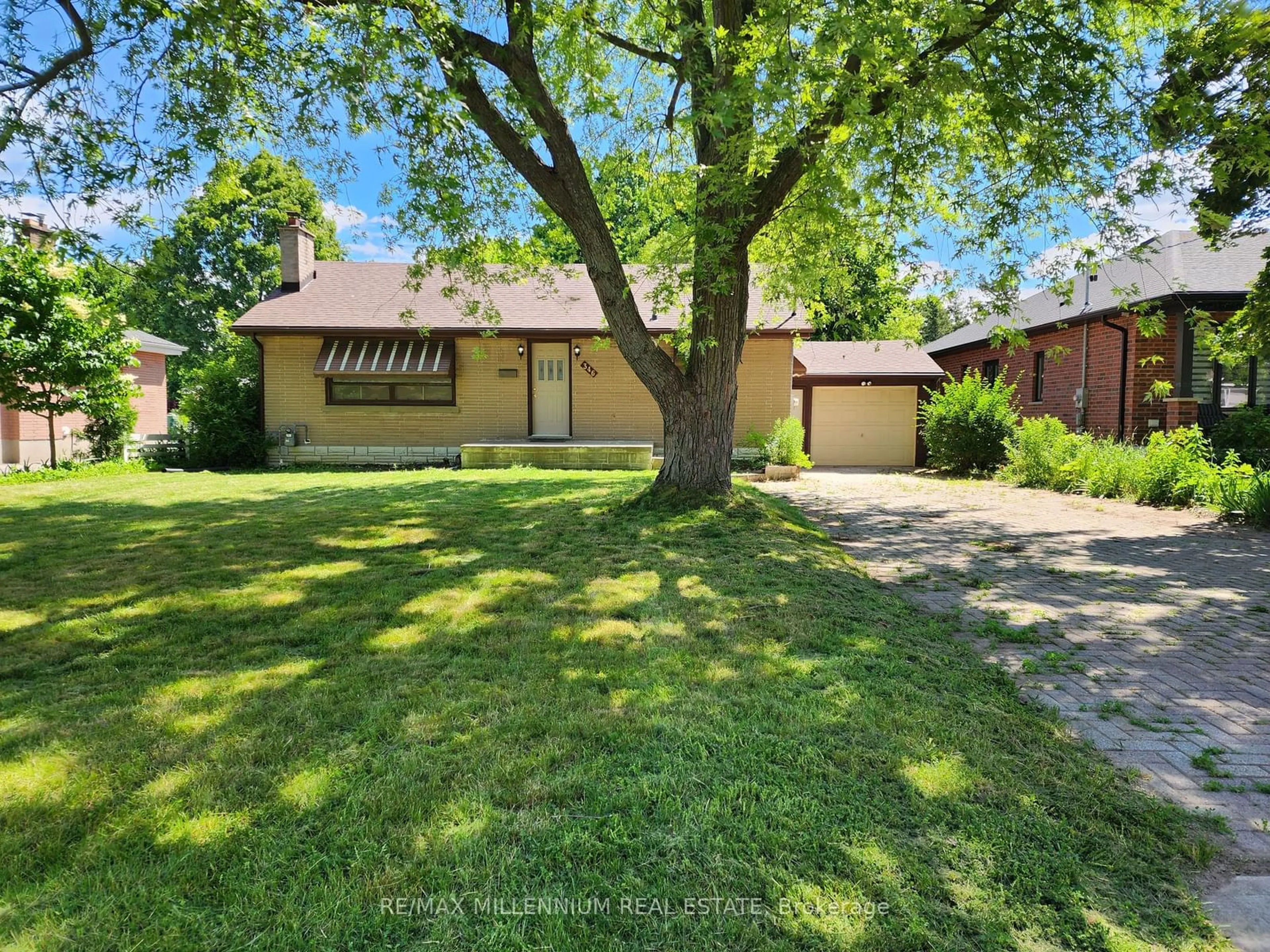 Frontside or backside of a home for 346 Reynolds Rd, London Ontario N6K 2P6