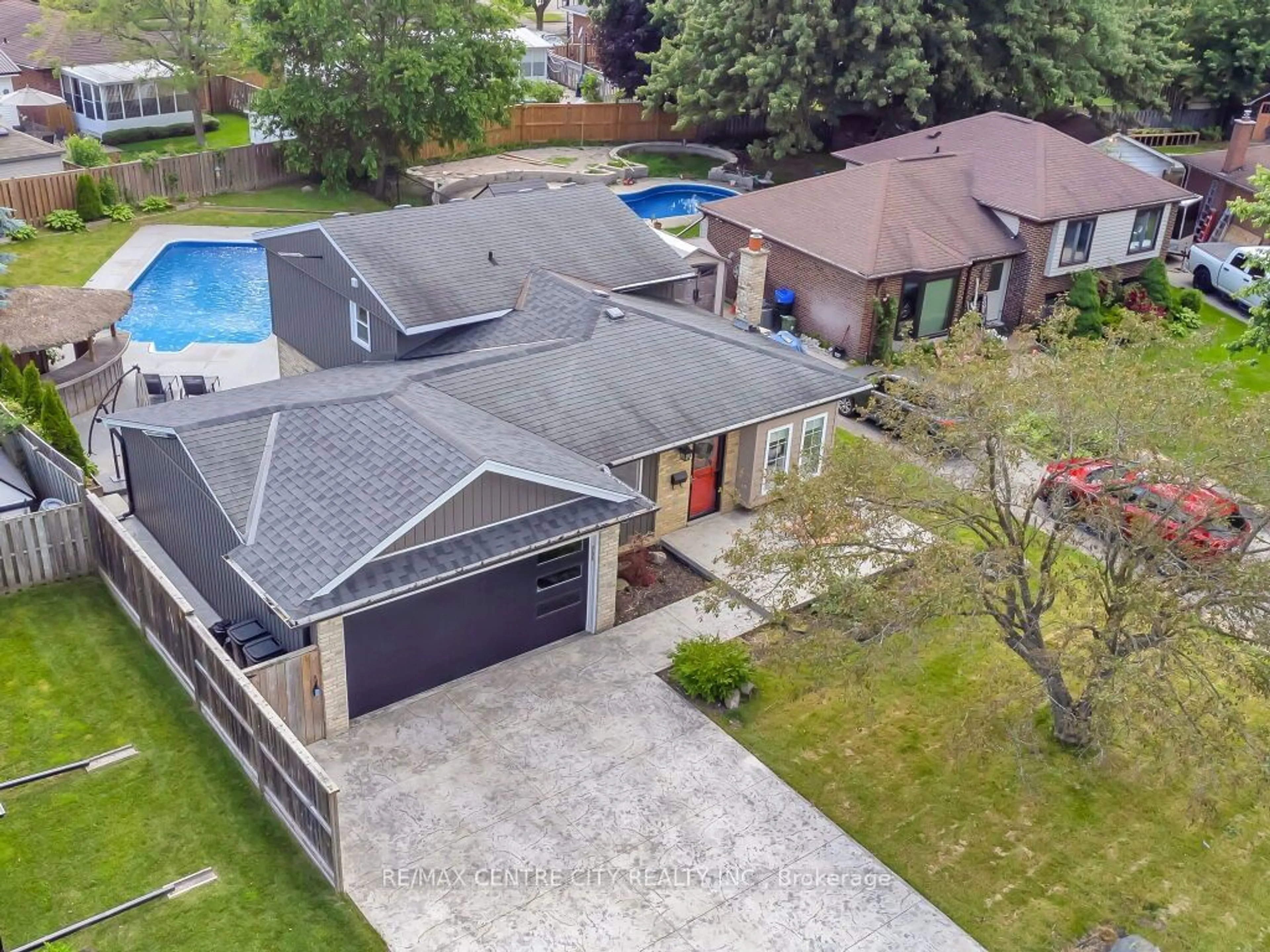 Frontside or backside of a home for 7 Cluney Pl, London Ontario N5Z 4H1