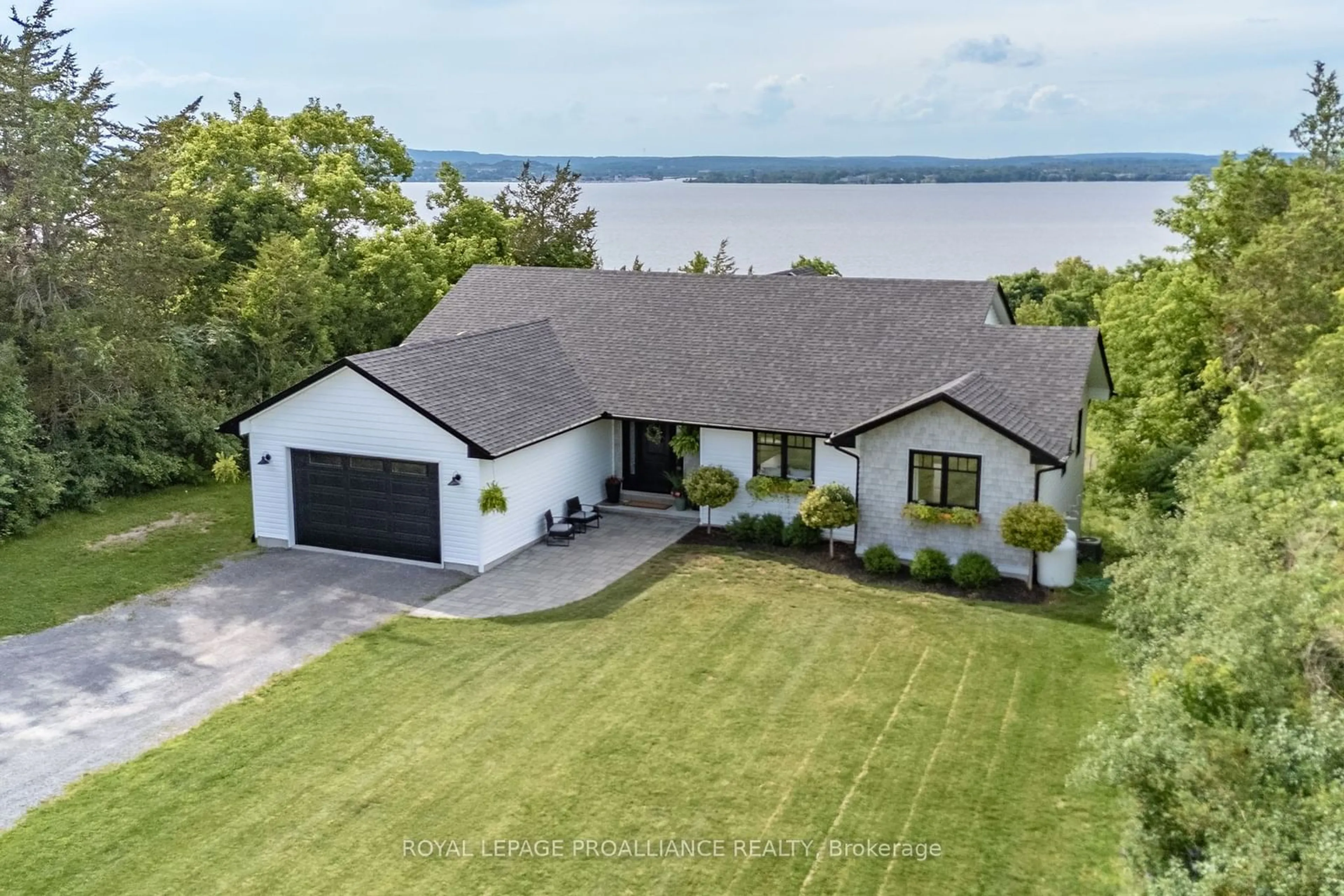 Frontside or backside of a home for 2924 County Road 3, Prince Edward County Ontario K0K 1L0