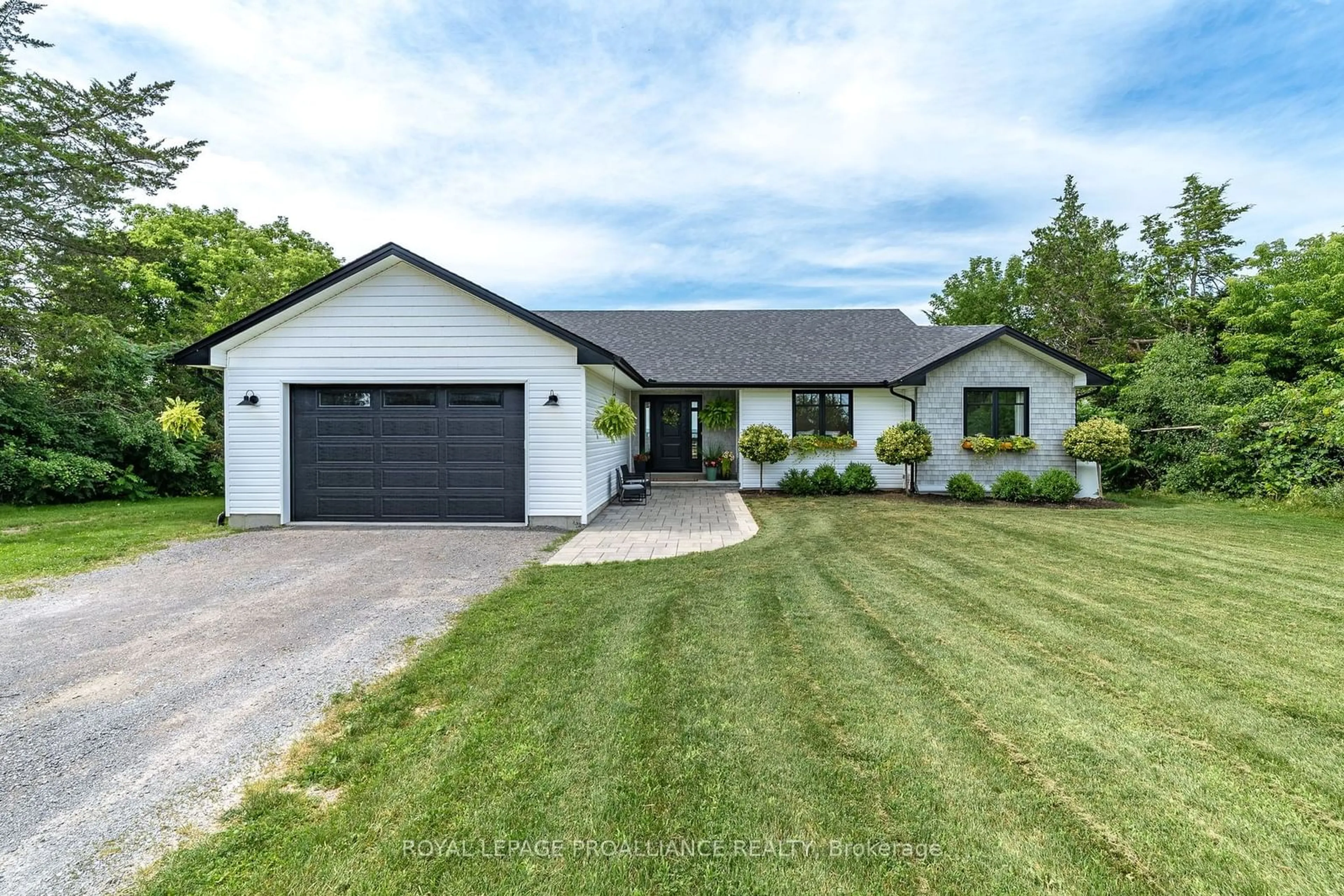 Frontside or backside of a home for 2924 County Road 3, Prince Edward County Ontario K0K 1L0