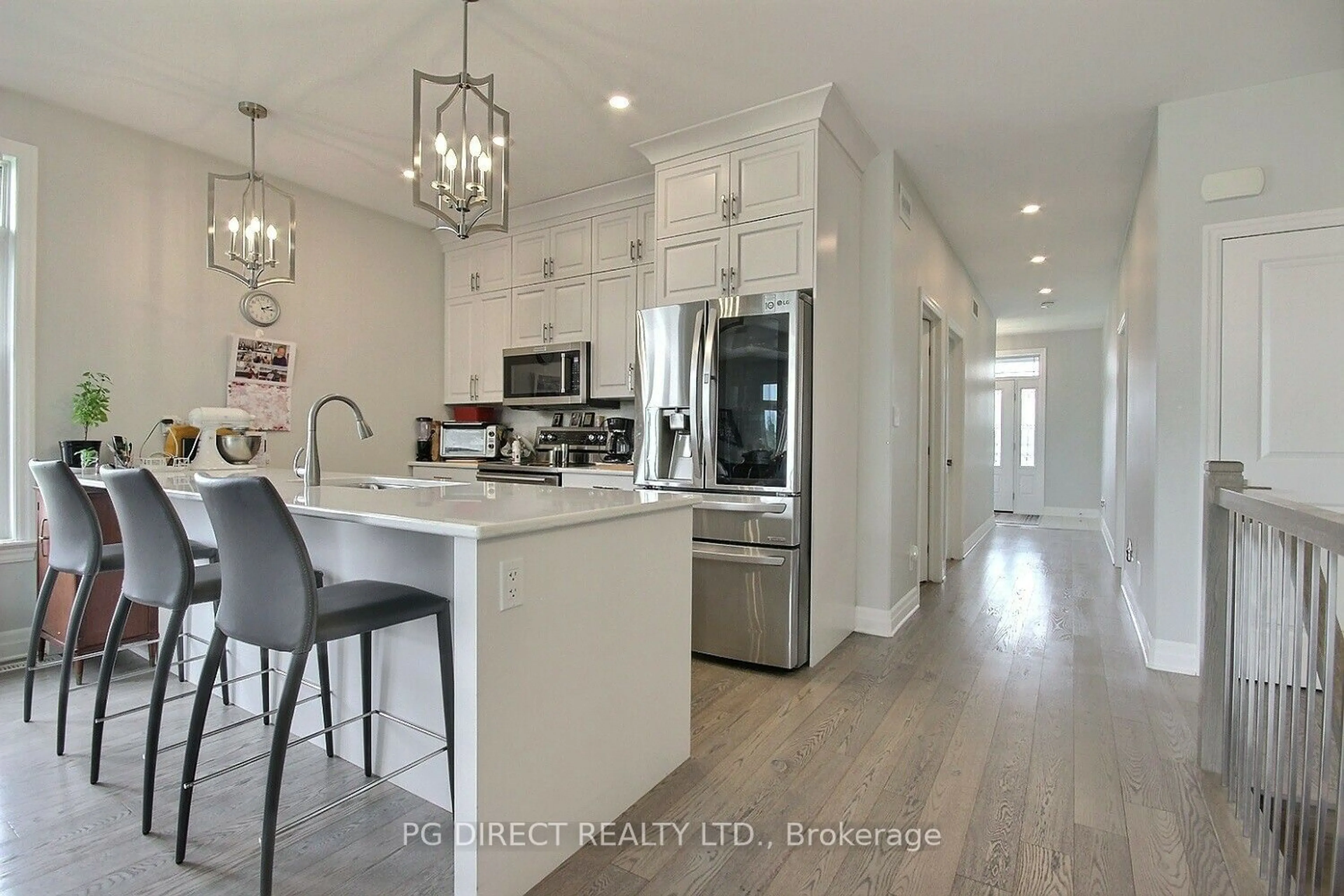 Contemporary kitchen for 80 Wims Way, Belleville Ontario K8N 4Z5