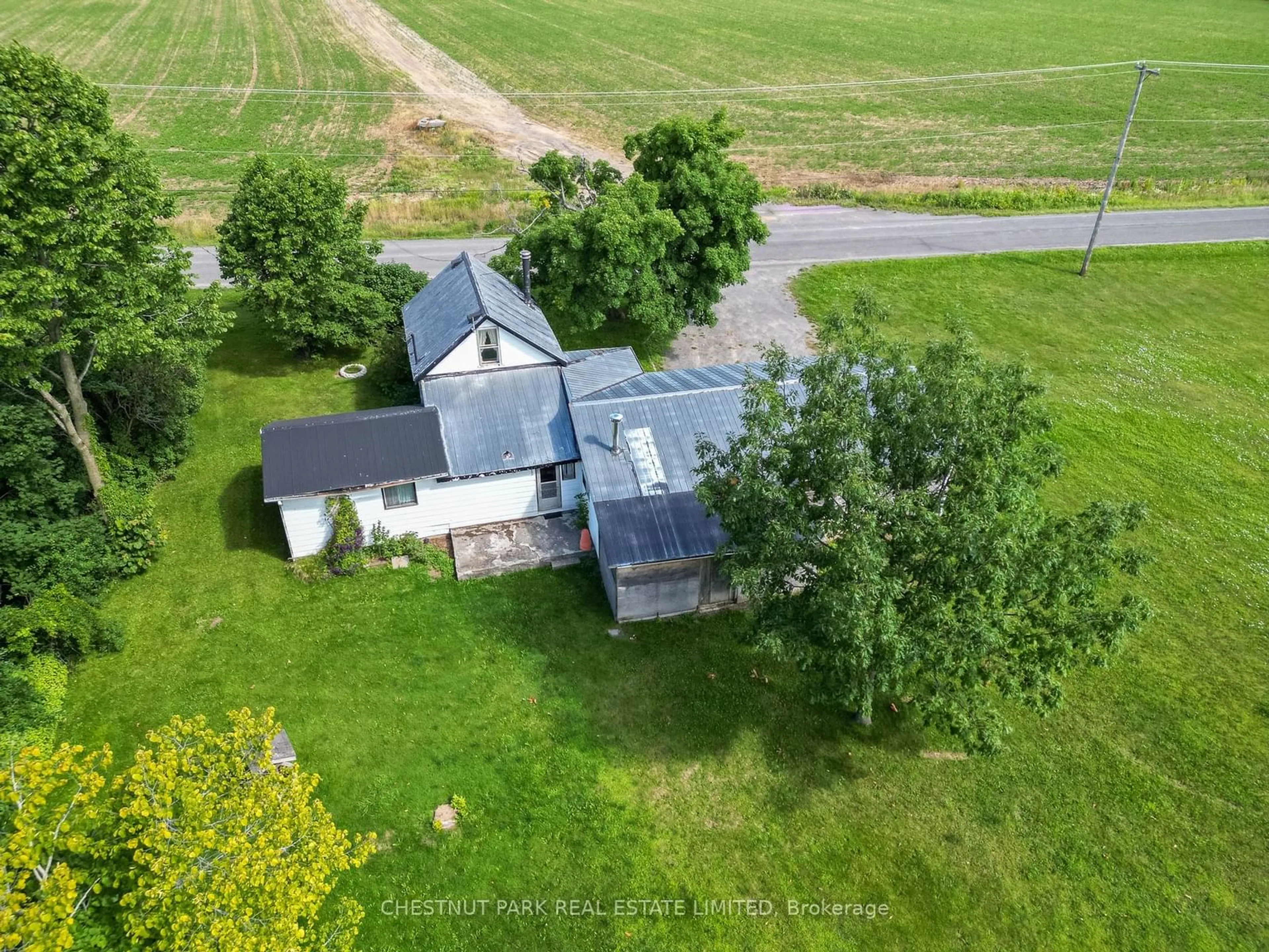 Cottage for 126 Murphy Rd, Prince Edward County Ontario K0K 2P0