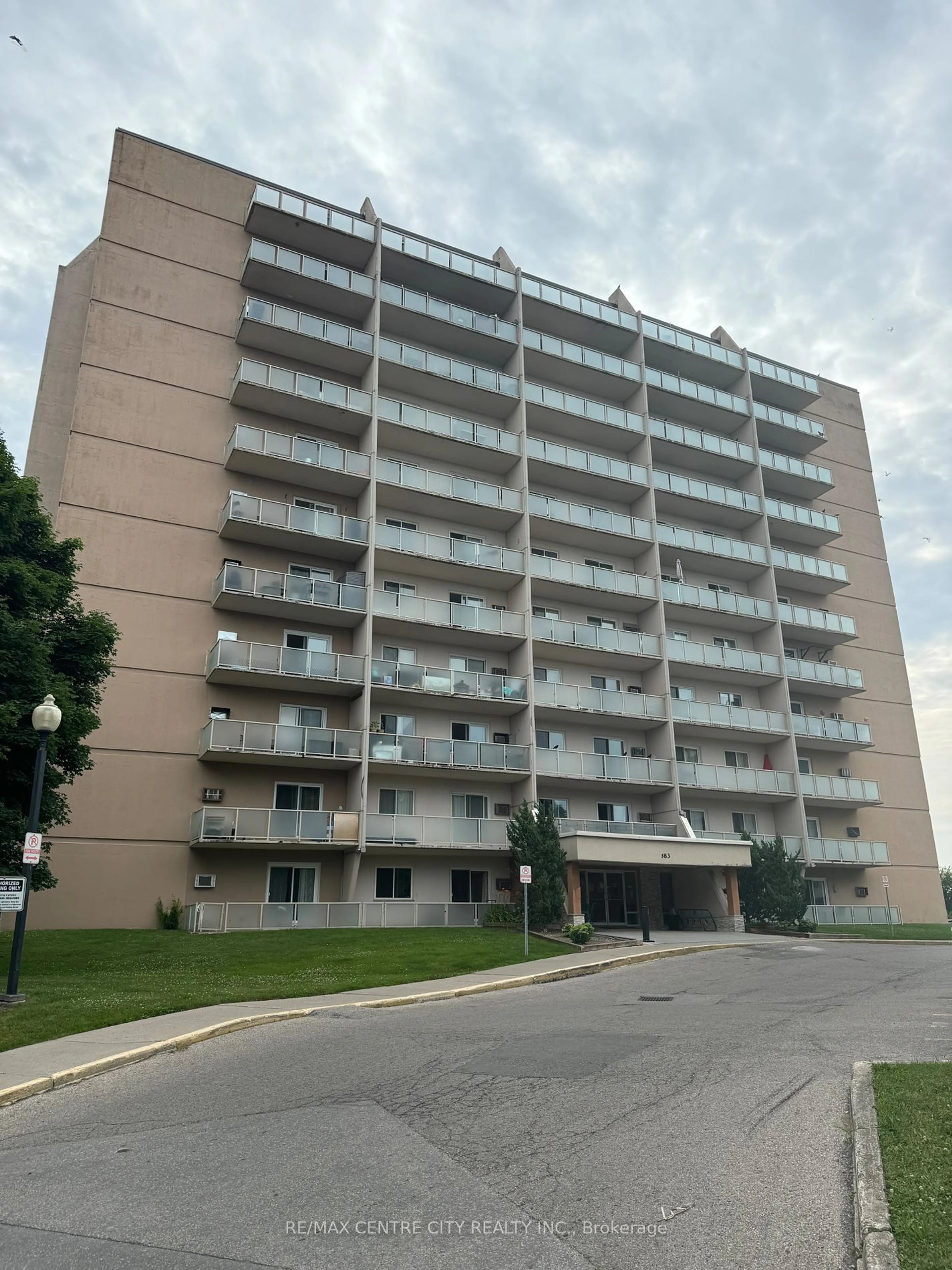 A pic from exterior of the house or condo for 583 Mornington Ave #1109, London Ontario N5Y 3E9