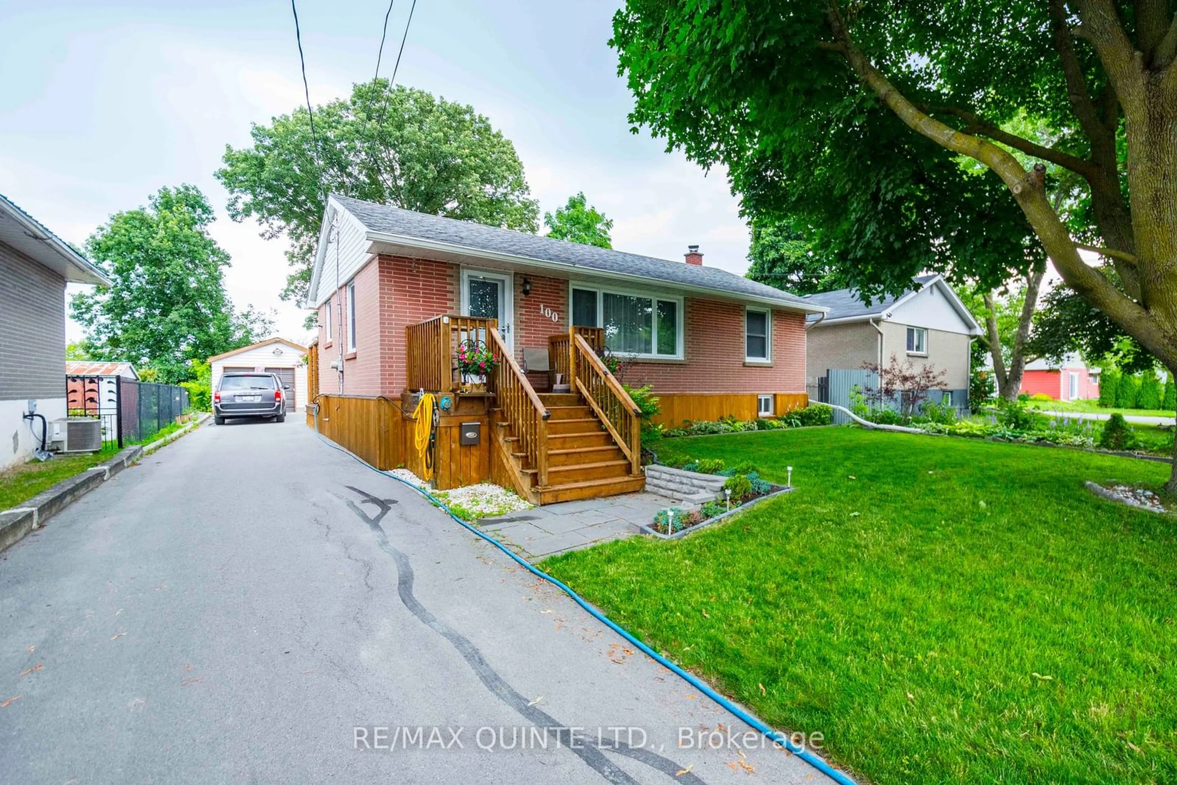 Frontside or backside of a home for 100 Emily St, Belleville Ontario K8N 2R2