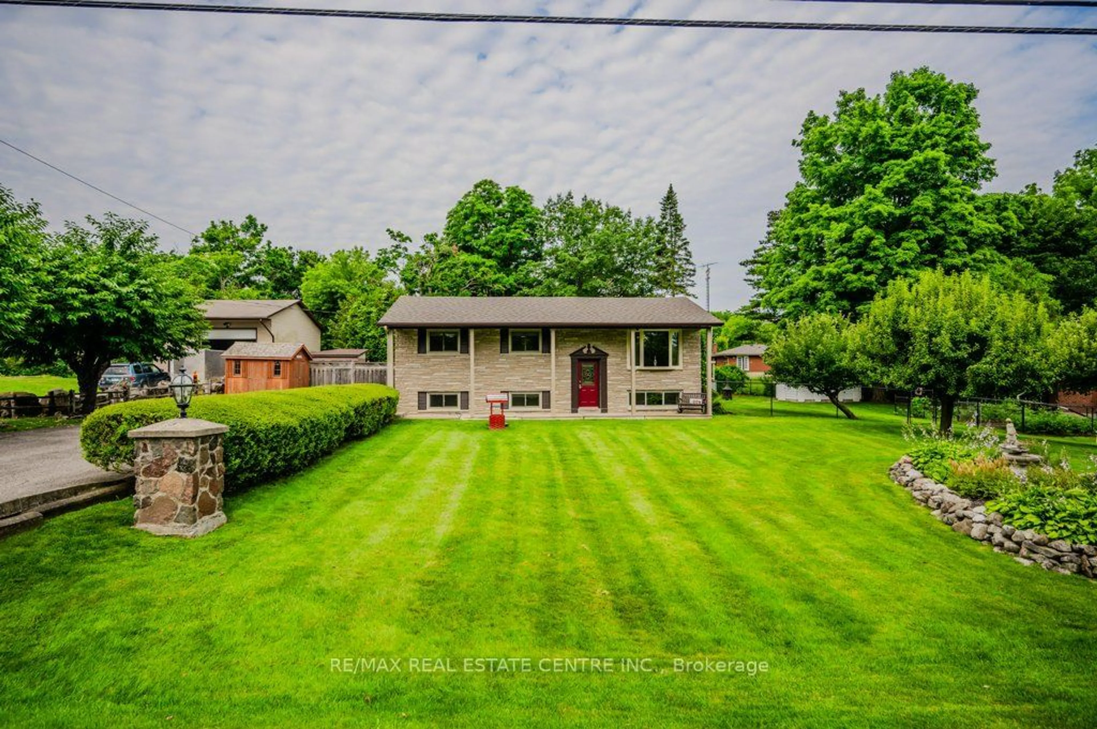 Frontside or backside of a home for 1688 Branchton Rd, North Dumfries Ontario N0B 1L0