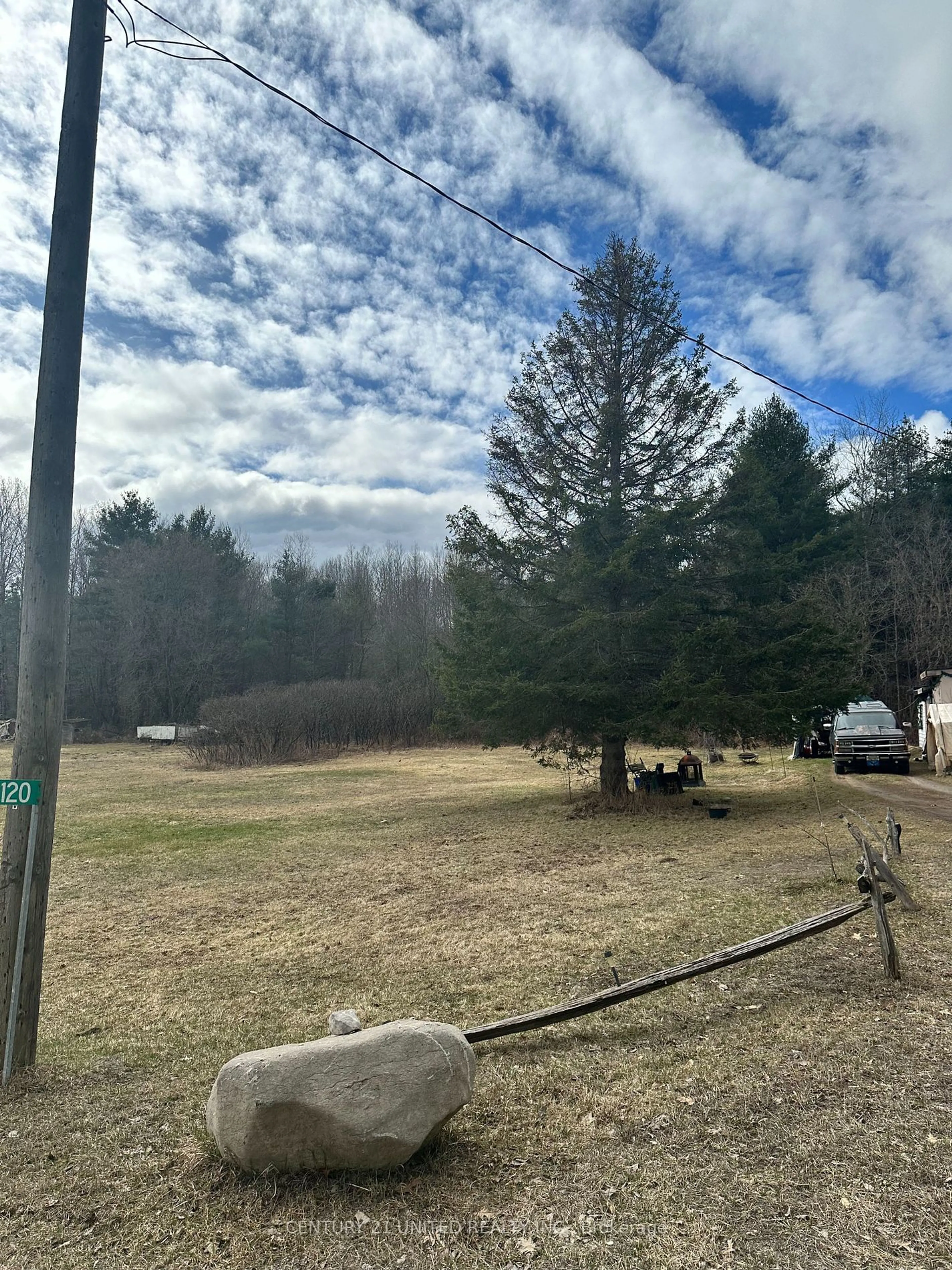 Fenced yard for 120 Blairton Rd, Havelock-Belmont-Methuen Ontario K0L 1Z0