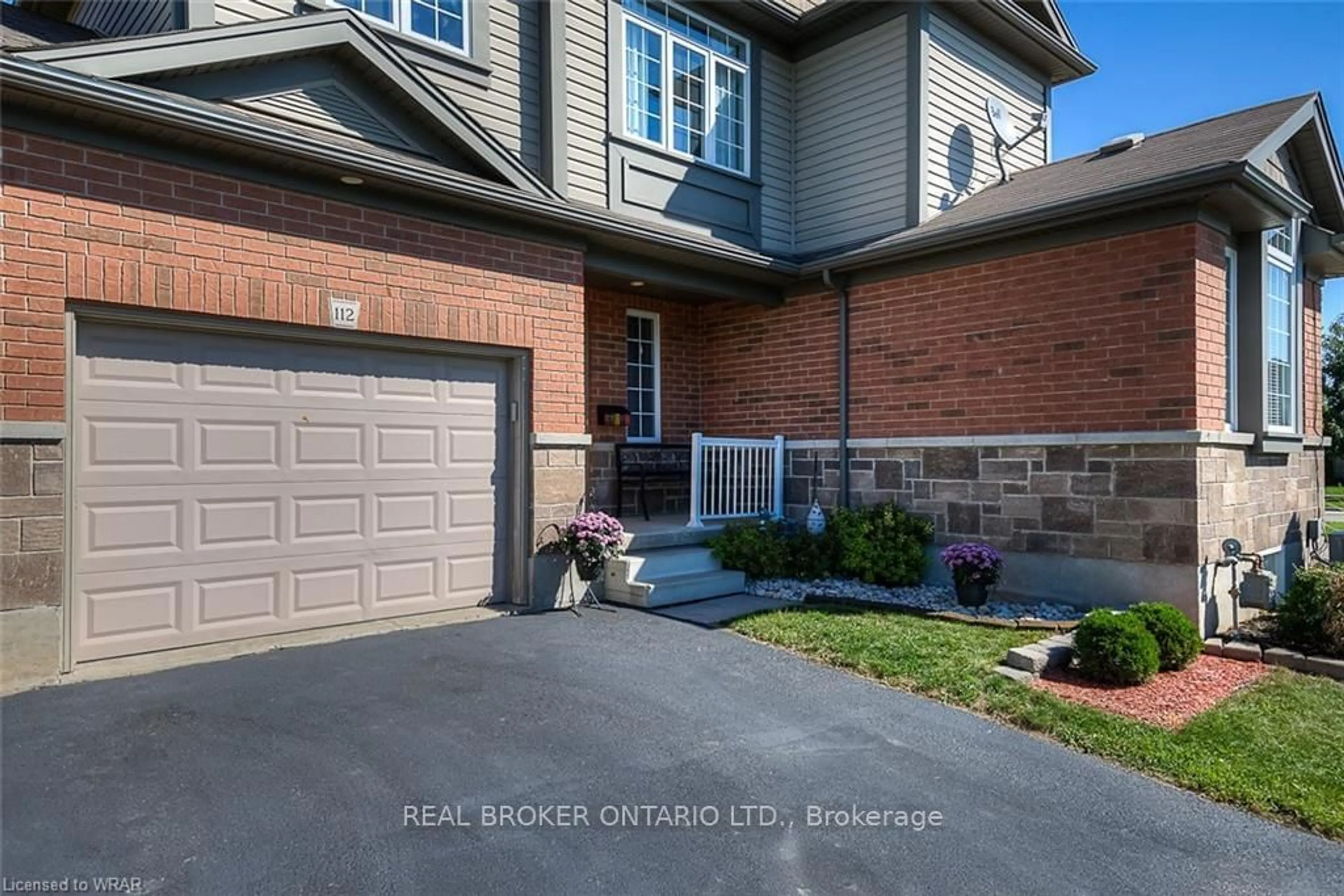 Home with brick exterior material for 112 Oakcliffe St, Woolwich Ontario N3B 3L9