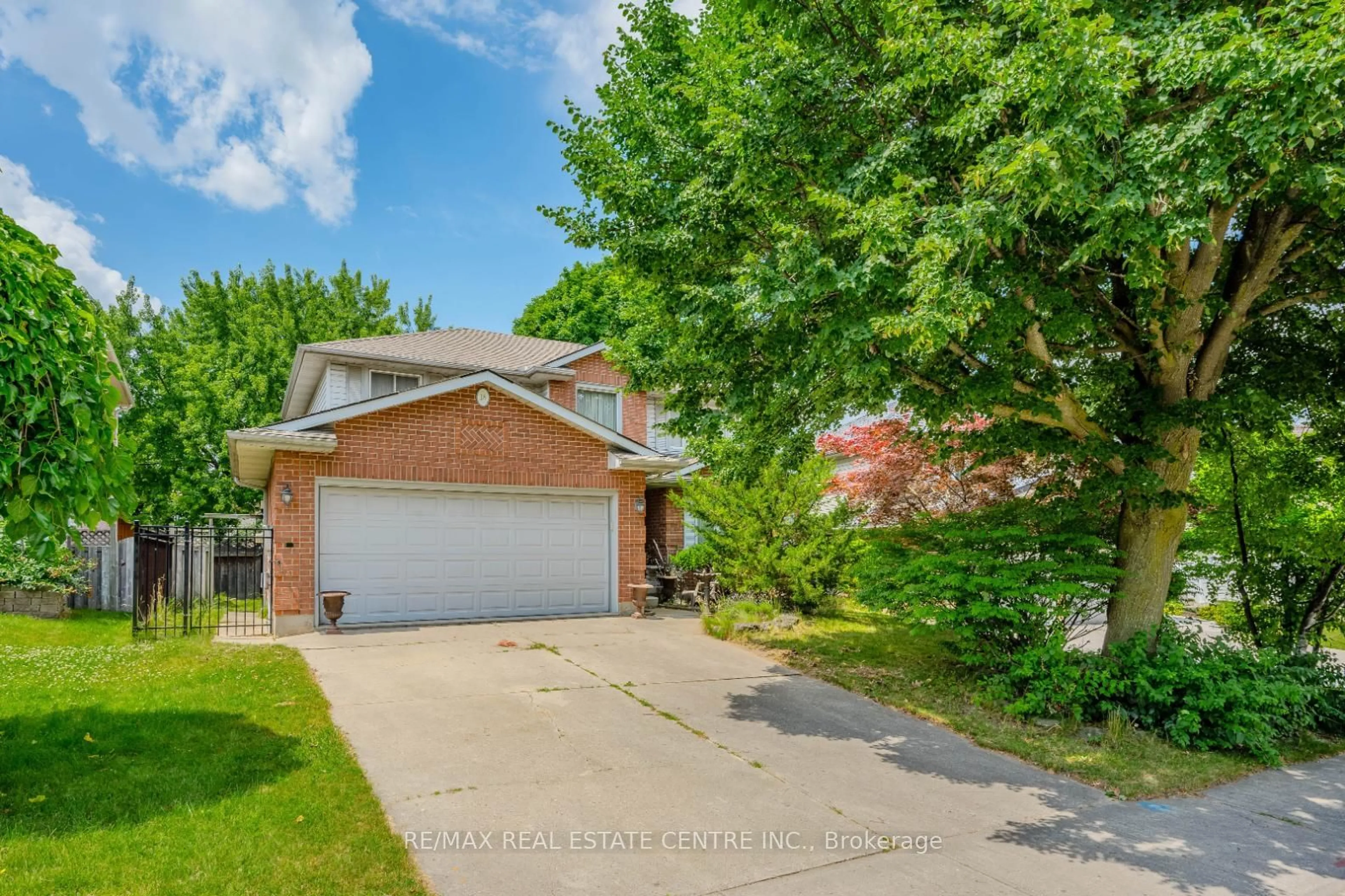 Frontside or backside of a home for 18 Cherrywood Dr, Guelph Ontario N1K 1R2