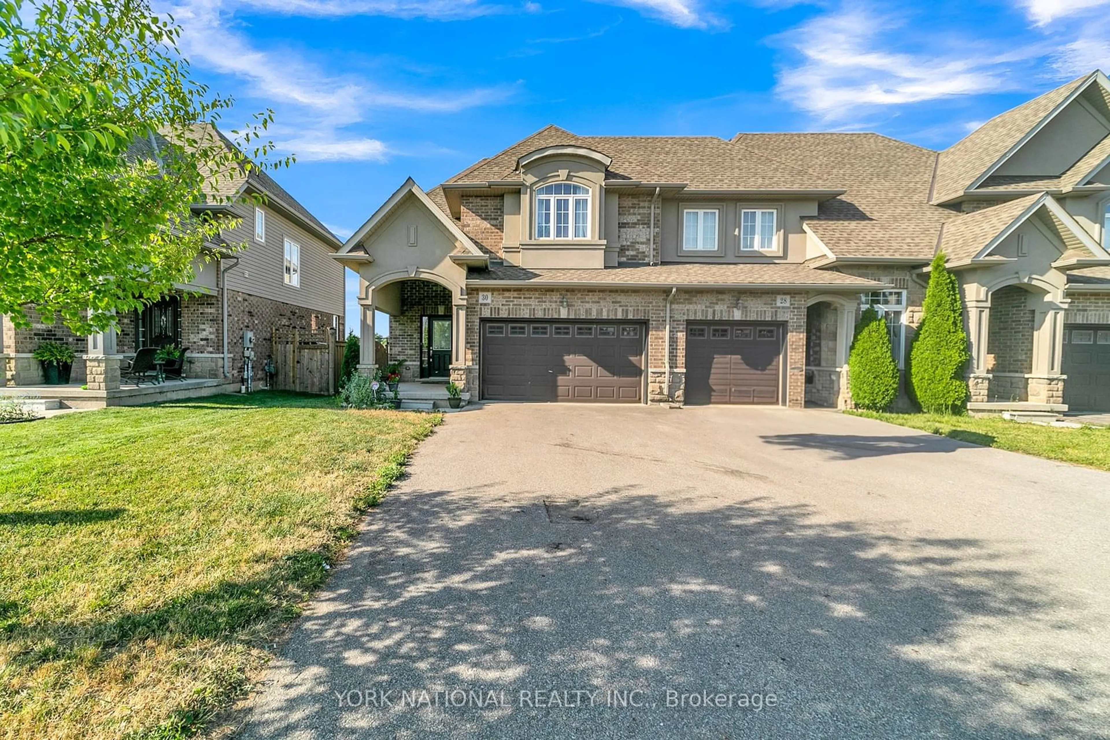 Frontside or backside of a home for 30 Madonna Dr, Hamilton Ontario L9B 0H1