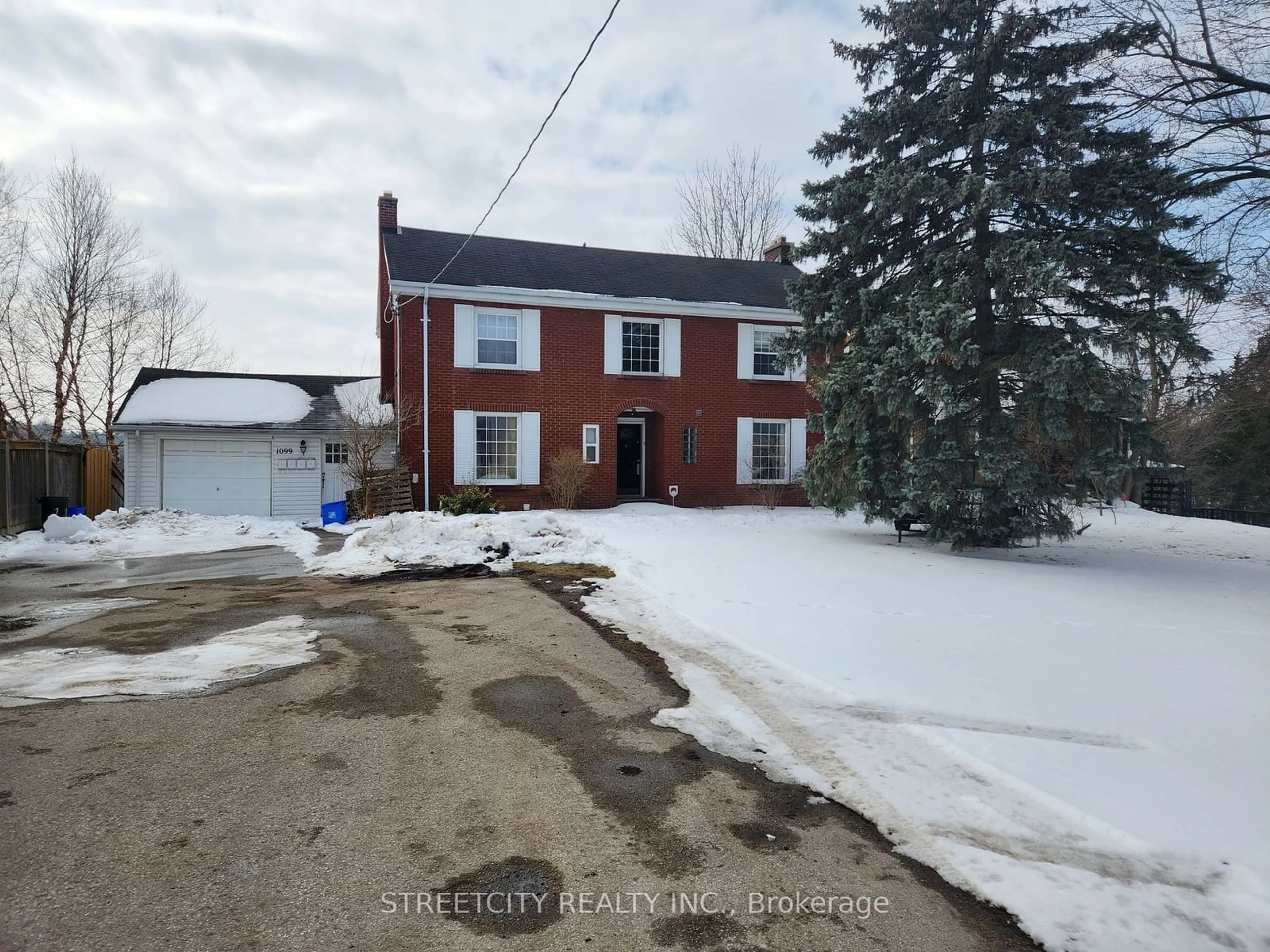 Frontside or backside of a home for 1099 Hamilton Rd, London Ontario N5W 1A7