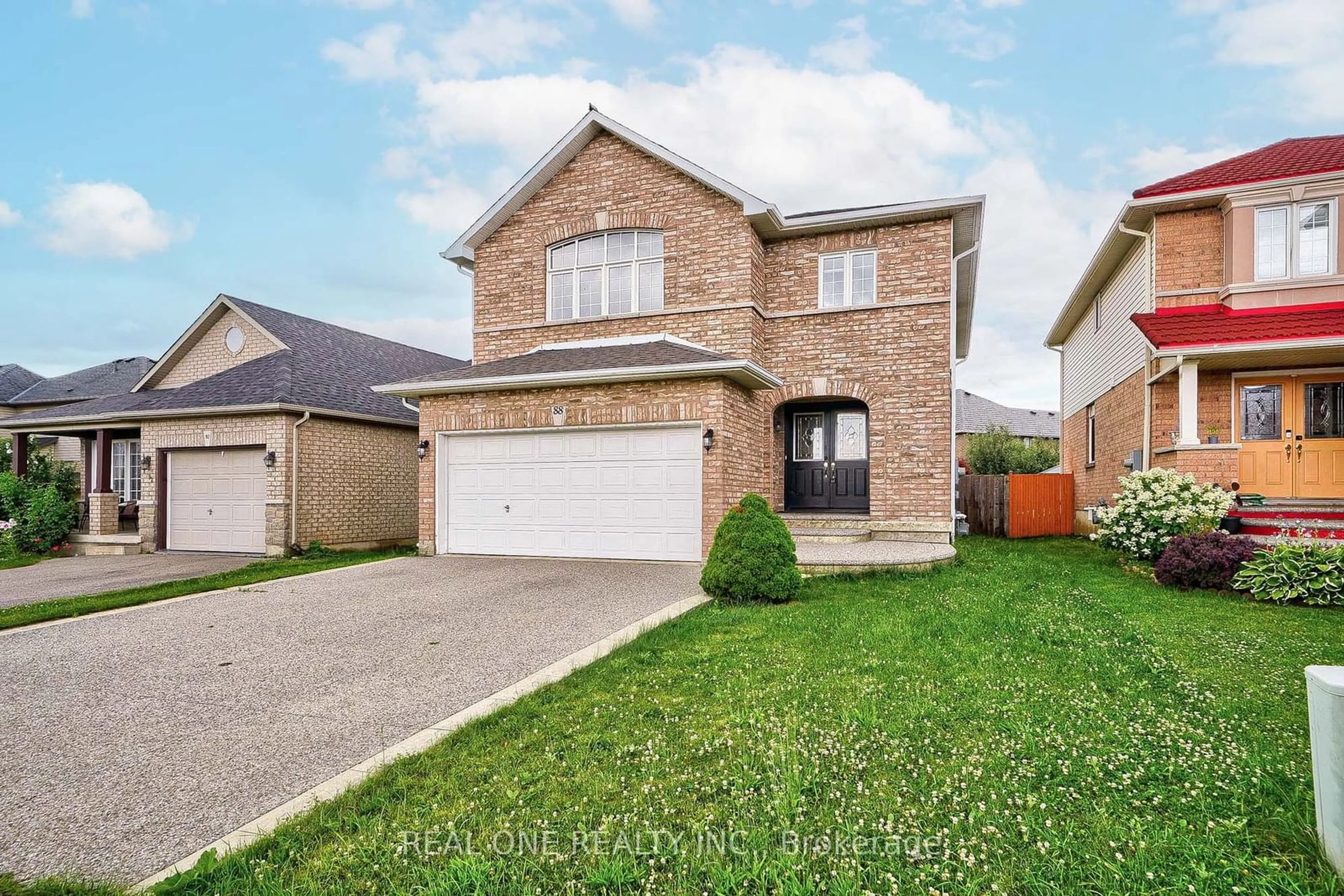 Frontside or backside of a home for 88 Fortissimo Dr, Hamilton Ontario L9C 0B8