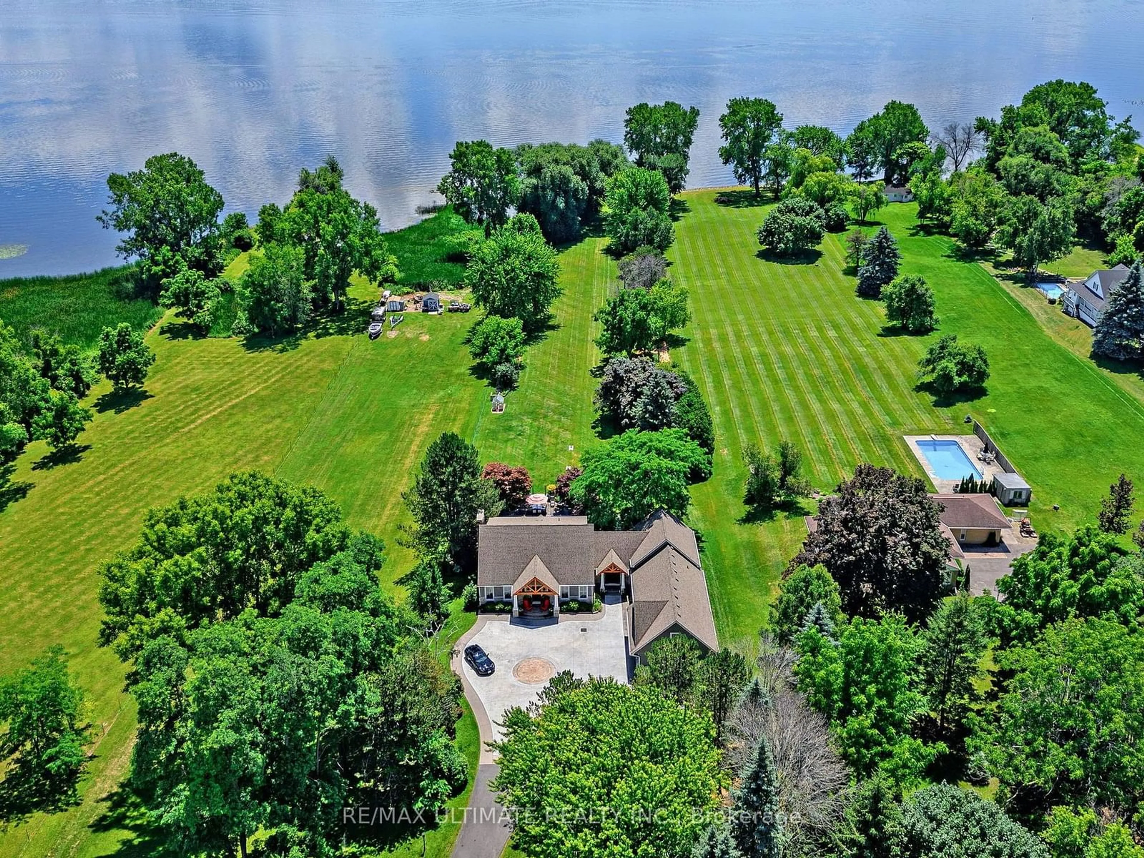 Lakeview for 658 Old Highway 2, Quinte West Ontario K8V 5P5