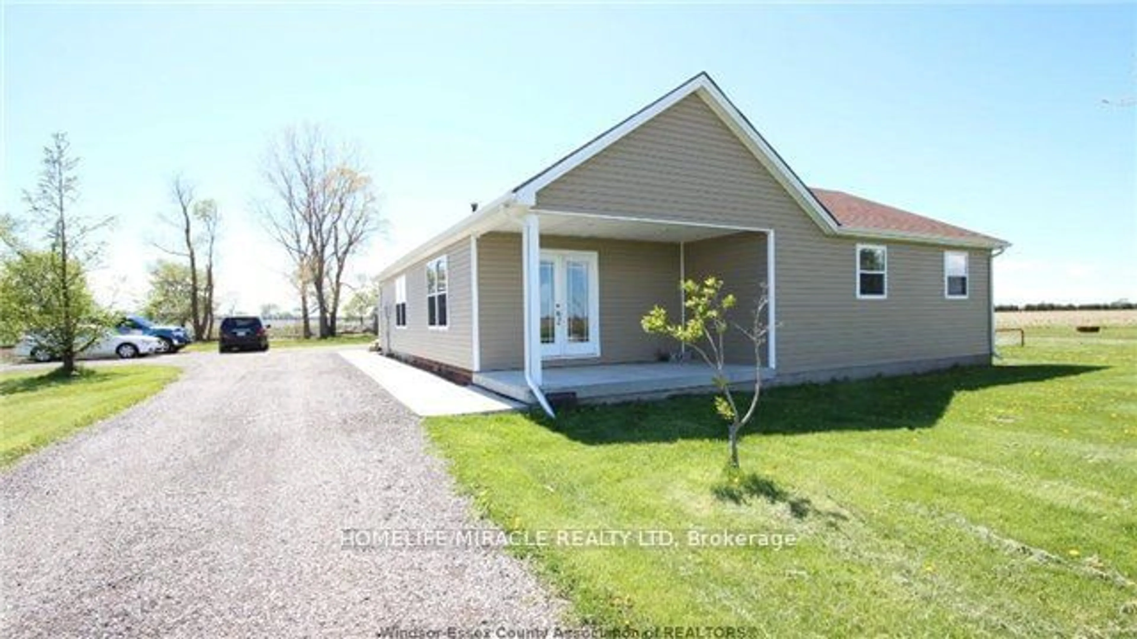 A pic from exterior of the house or condo for 23378 JEANNETTE'S CREEK Rd, Chatham-Kent Ontario N0P 2L0
