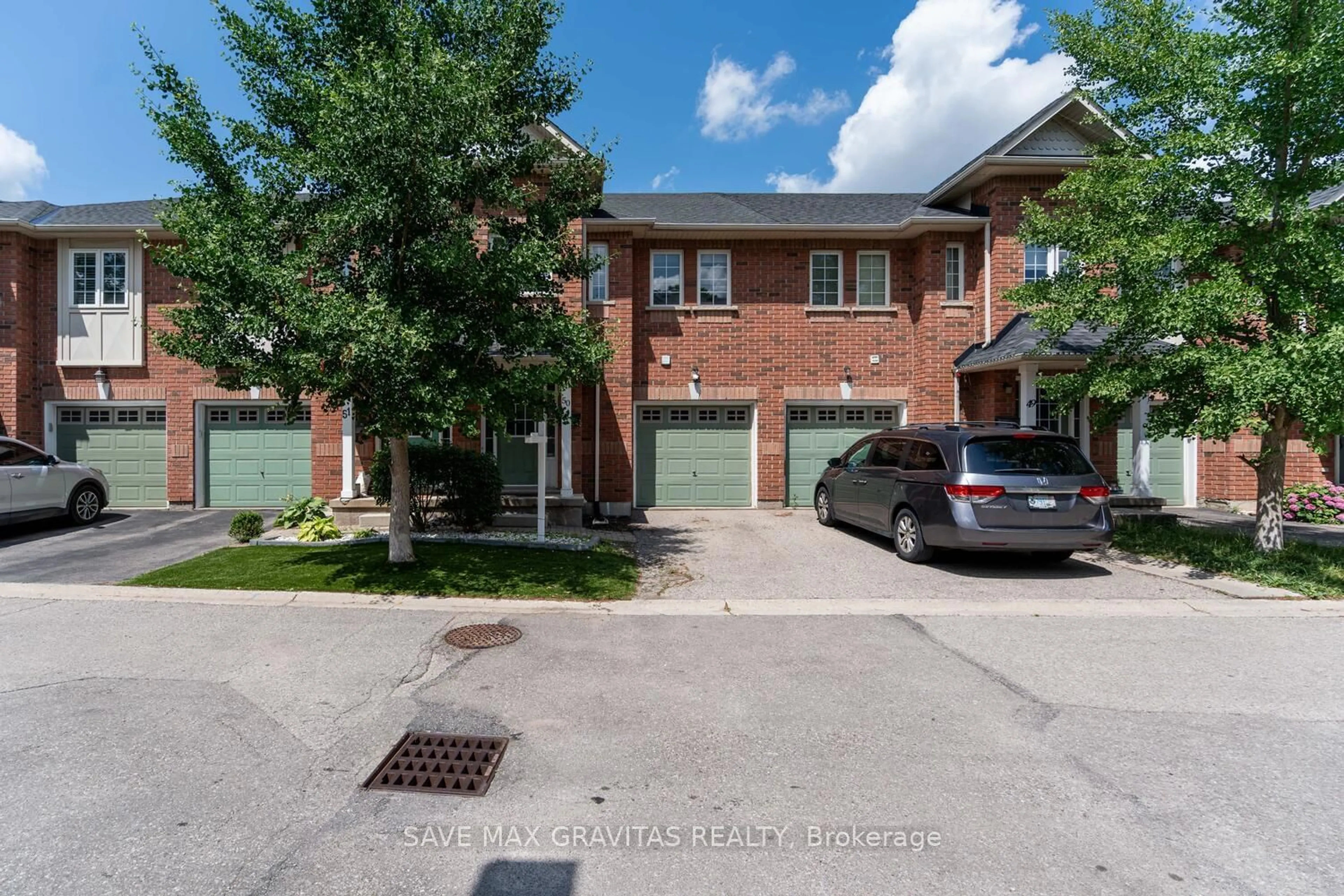 A pic from exterior of the house or condo for 50 250 Ainslie St, Cambridge Ontario N1R 8P8