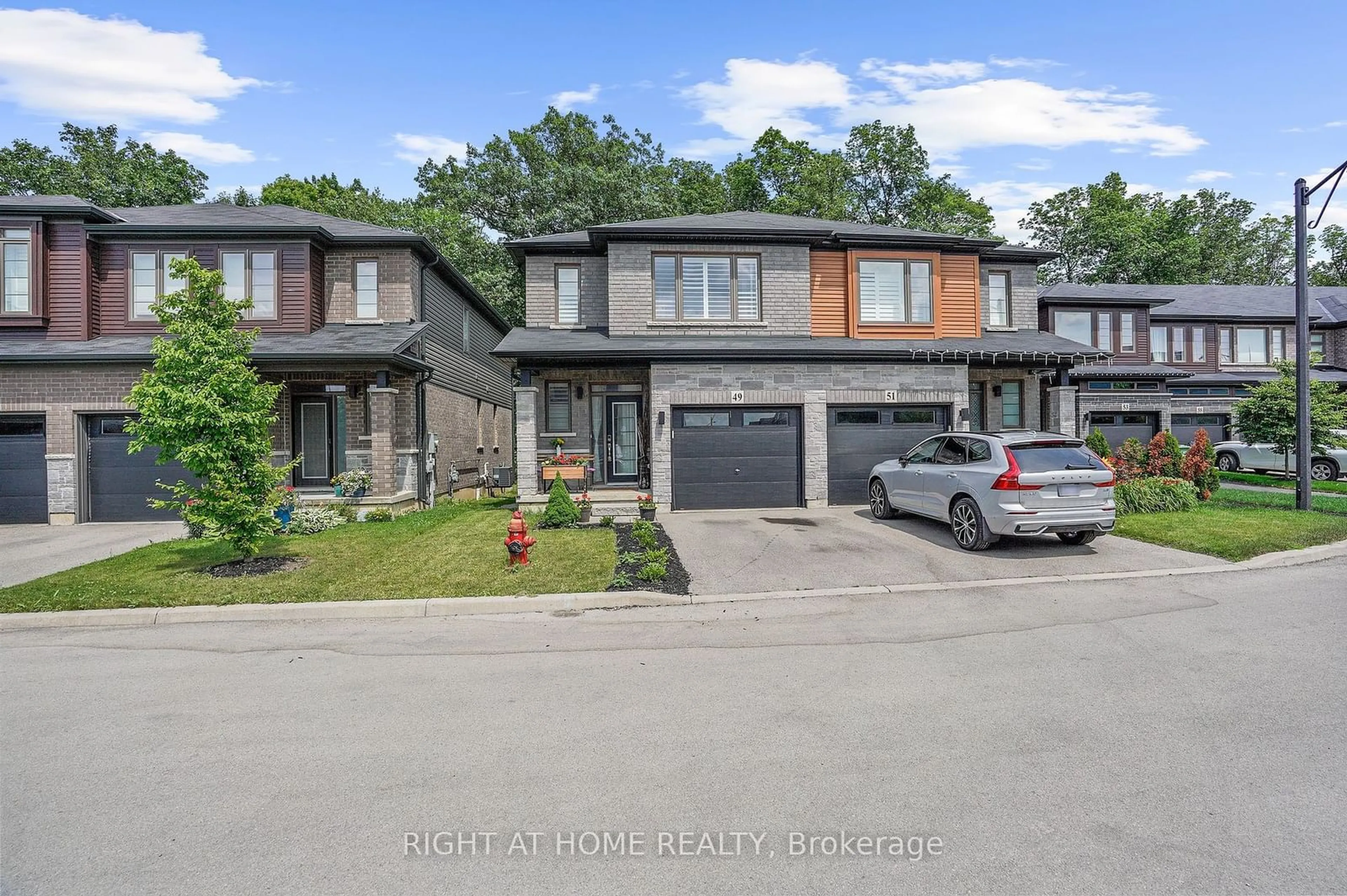 Frontside or backside of a home for 49 Burley Lane, Hamilton Ontario L9G 0G5