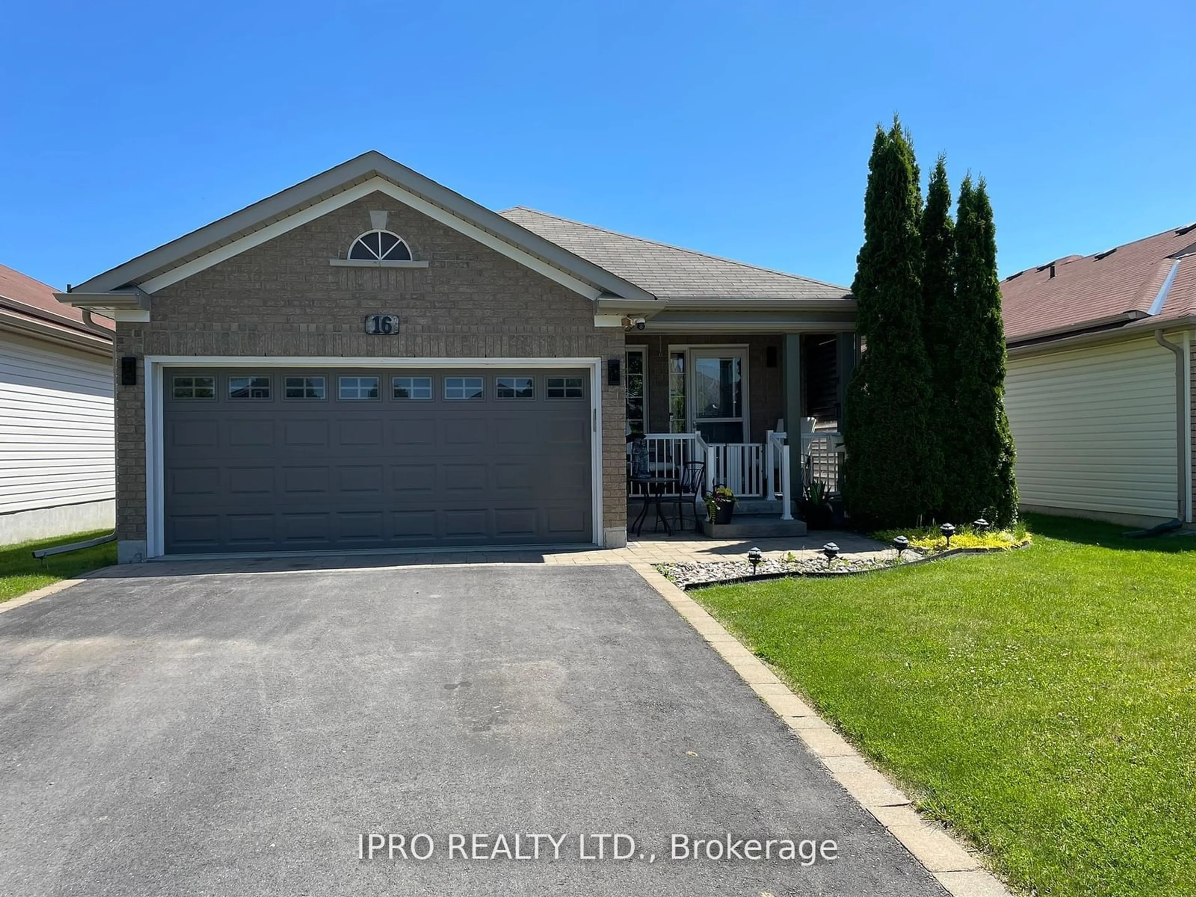 Frontside or backside of a home for 16 Snell Crt, Port Hope Ontario L1A 0A6