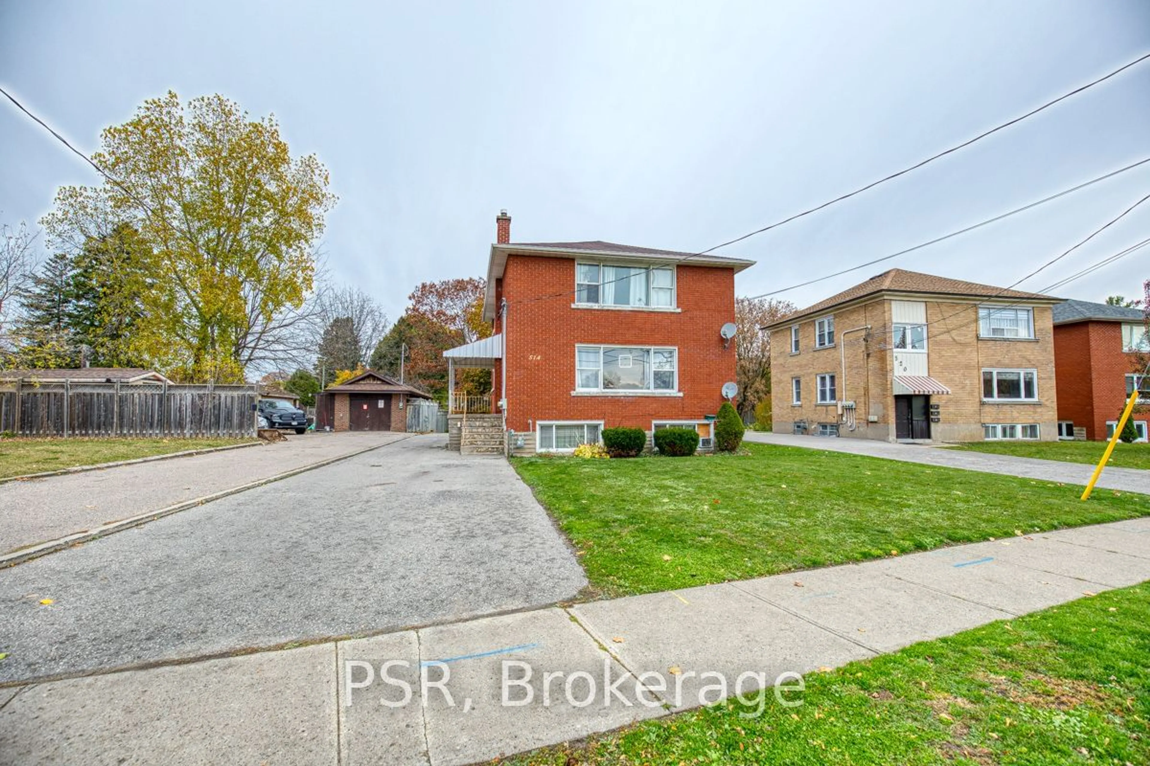 Frontside or backside of a home for 514 Krug St, Kitchener Ontario N2B 1L6