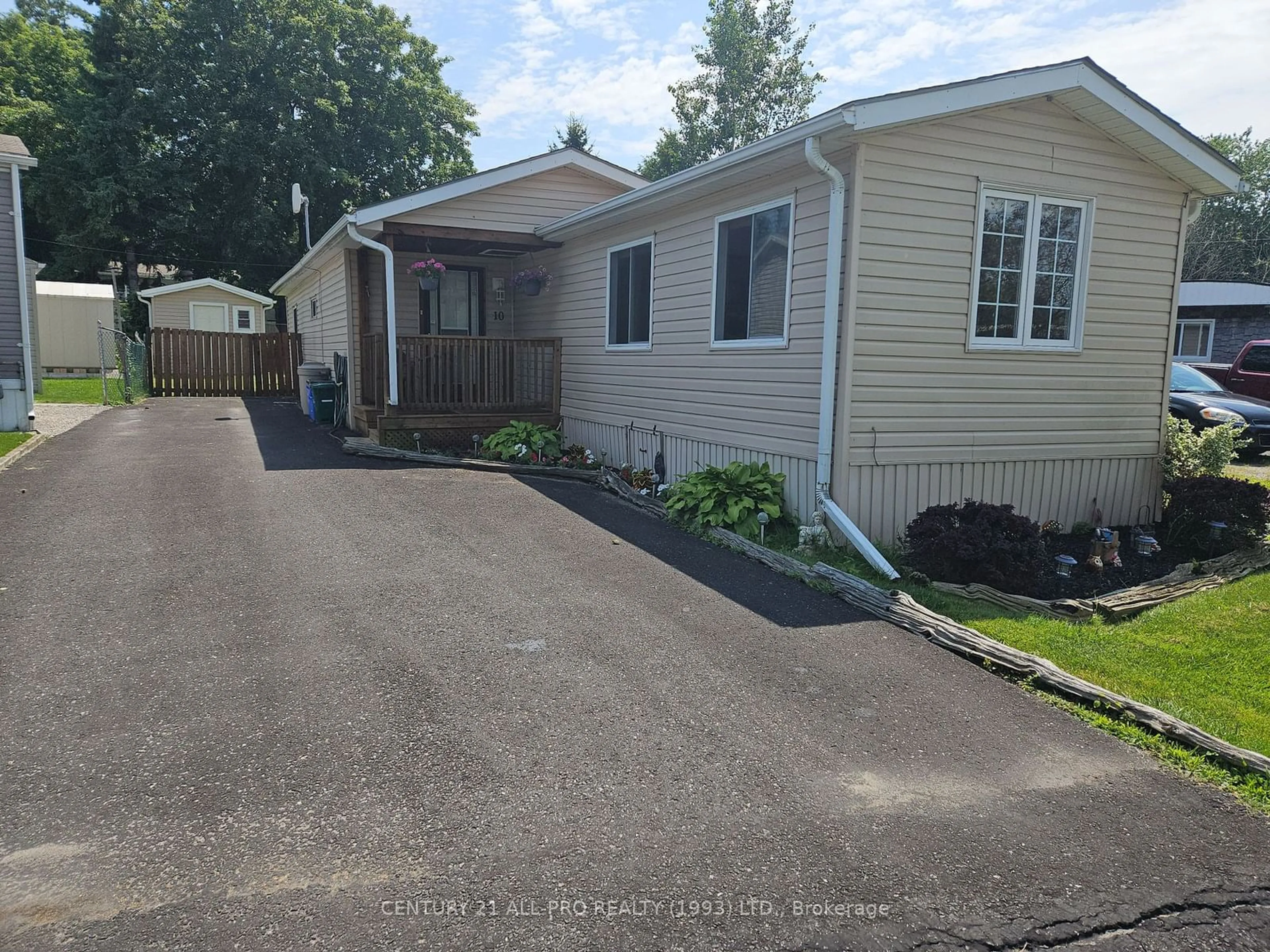 Frontside or backside of a home for 10 BASHER Dr, Hamilton Township Ontario K9A 0X9
