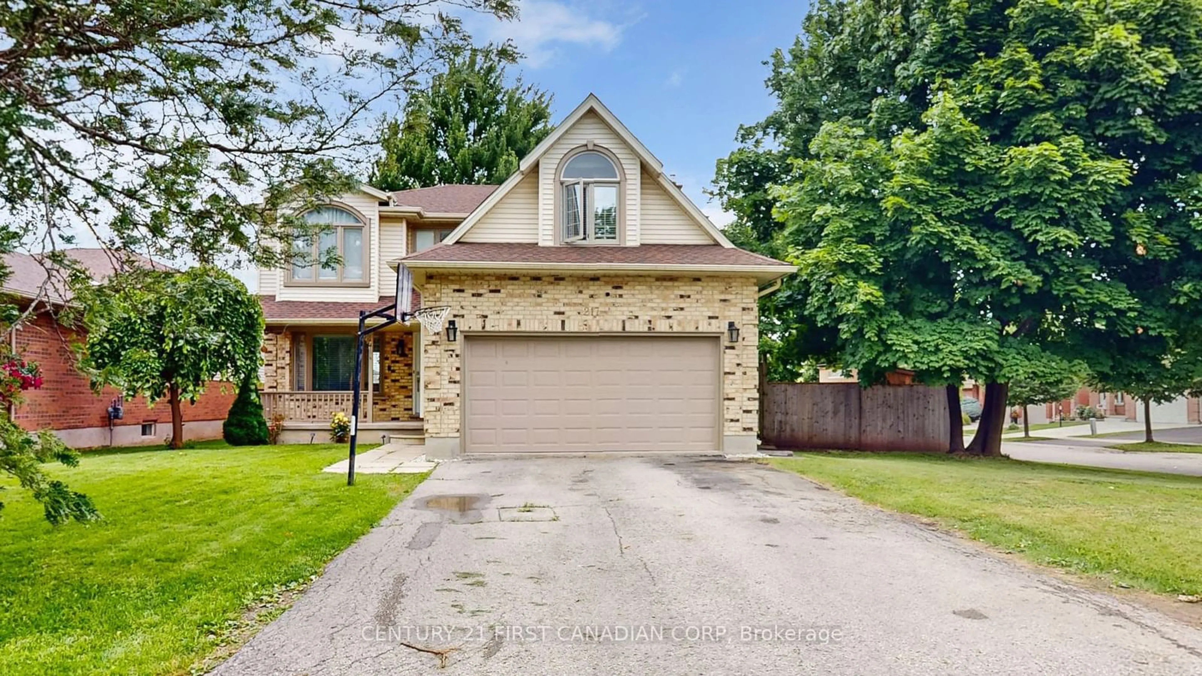 Frontside or backside of a home for 217 Colette Dr, London Ontario N6E 3S8