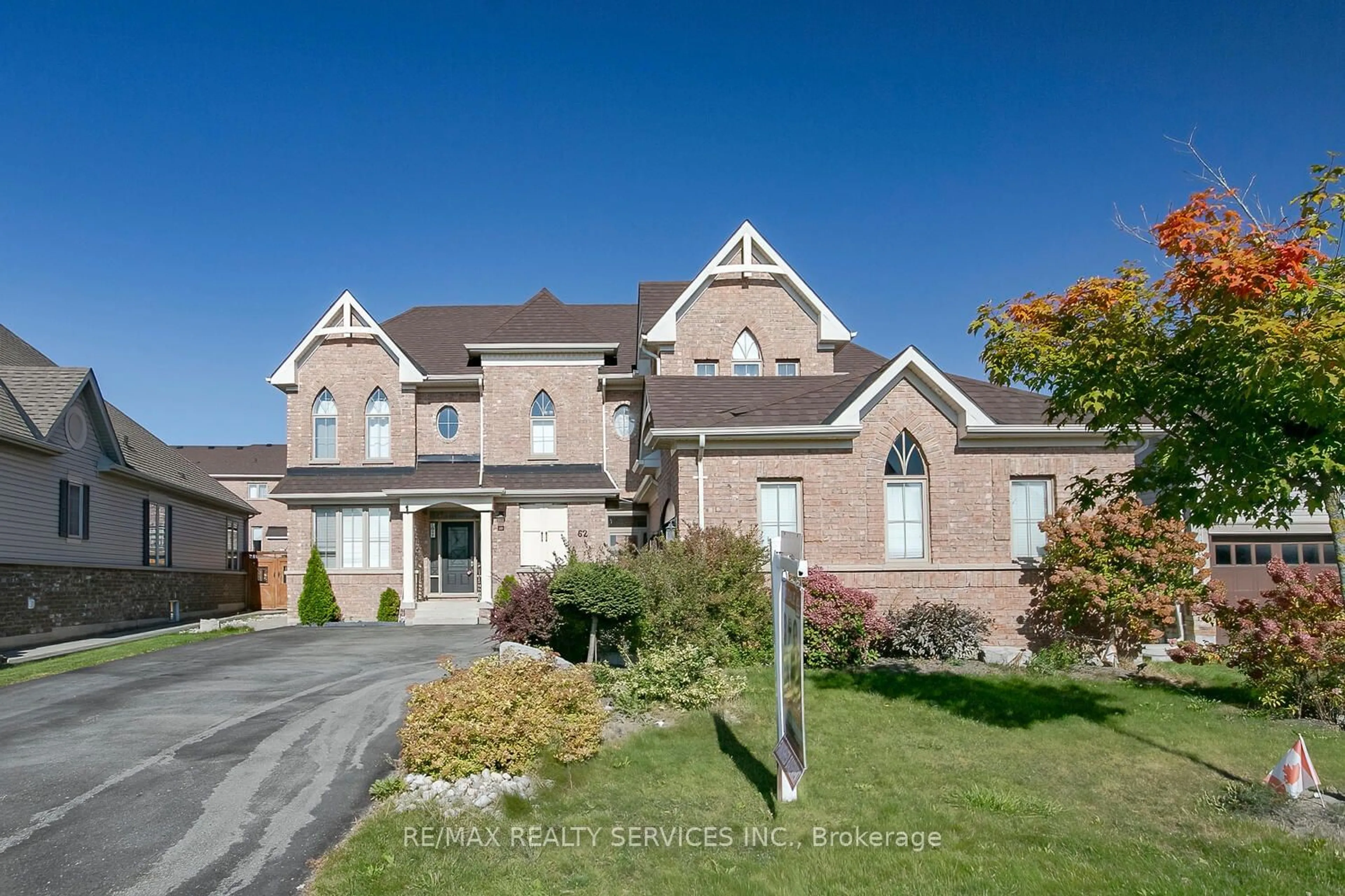 Home with brick exterior material for 62 French Dr, Mono Ontario L9W 6T3