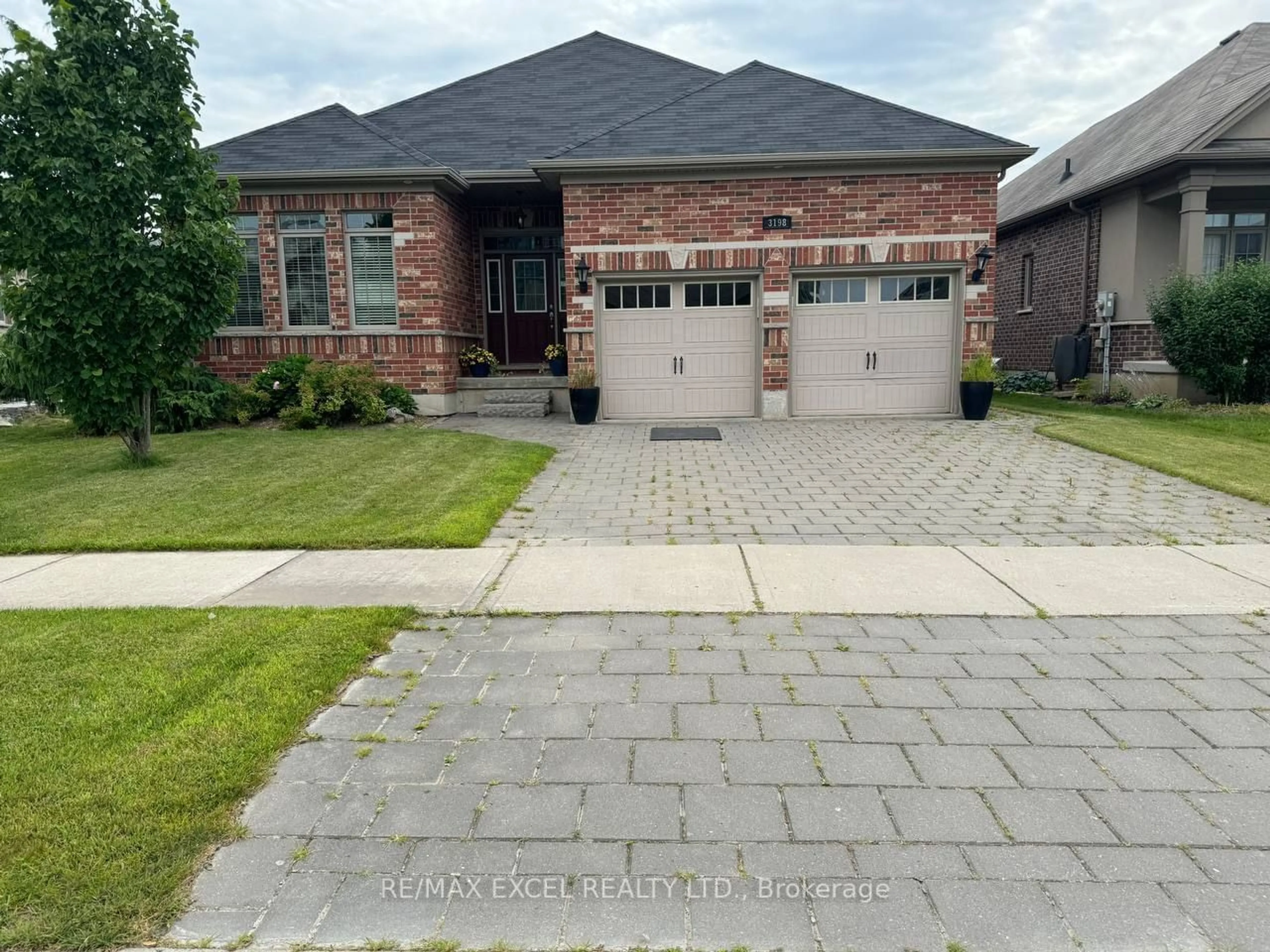 Home with brick exterior material for 3198 Pincombe Dr, London Ontario N6L 0B4