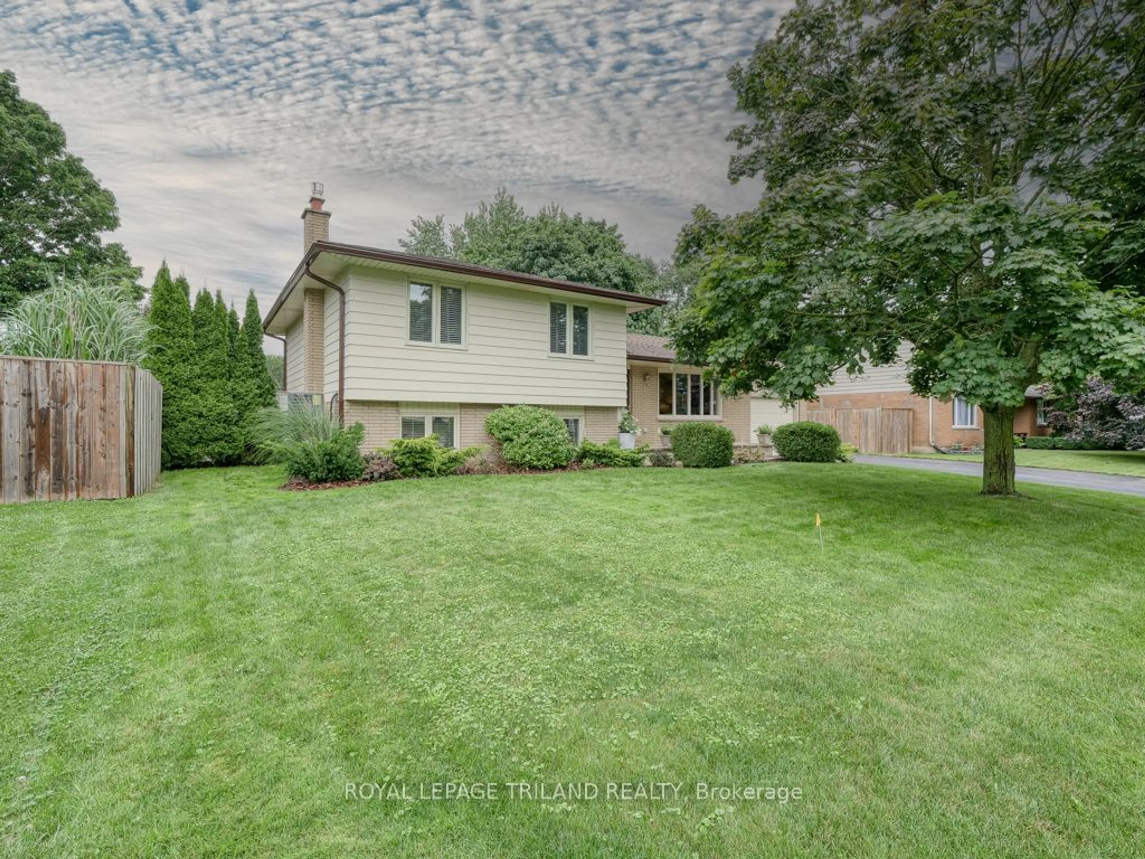 Frontside or backside of a home for 167 Stanley St, Zorra Ontario N0M 2M0