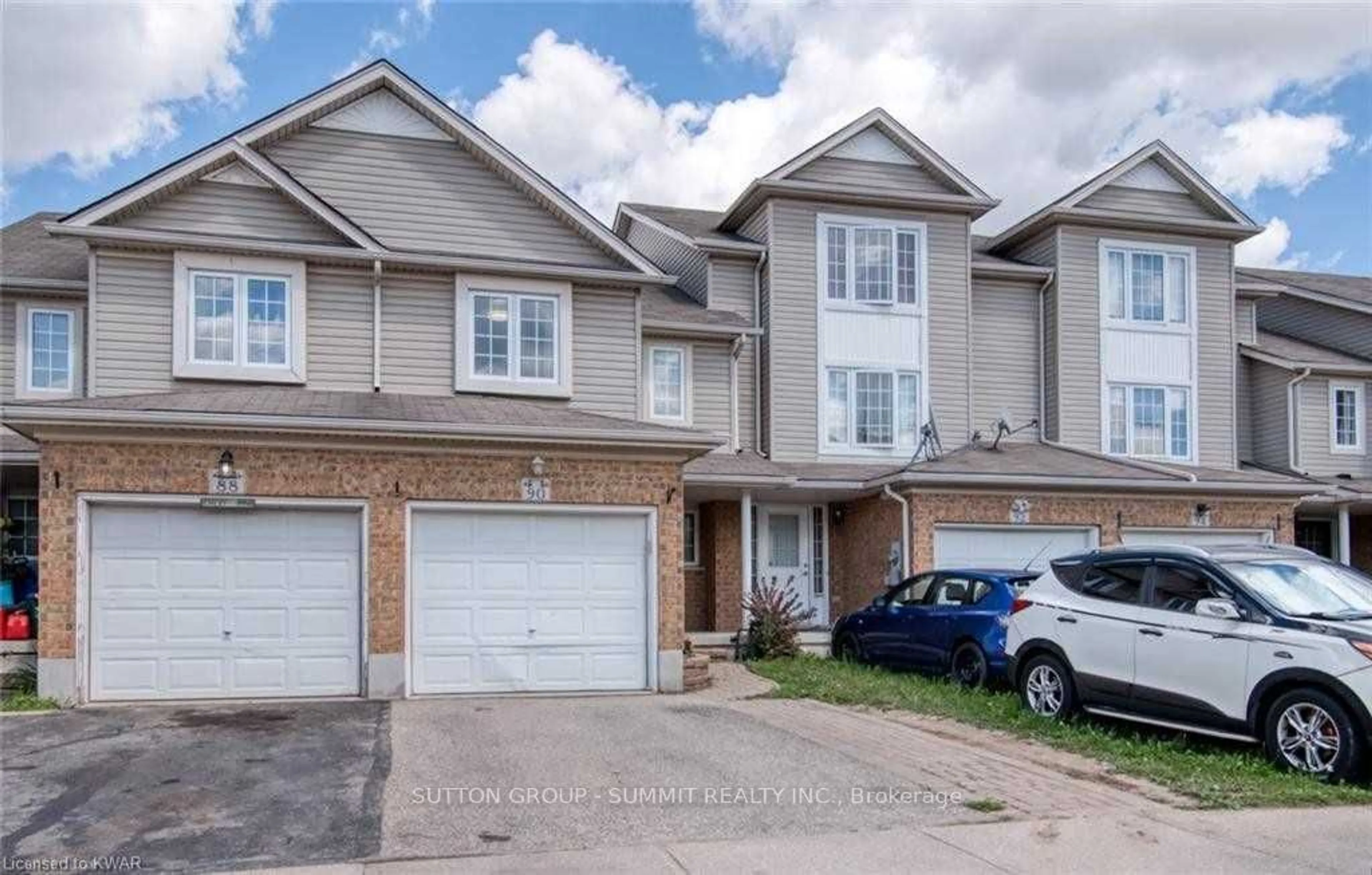 A pic from exterior of the house or condo for 90 Donnenwerth Dr, Kitchener Ontario N2E 4C9