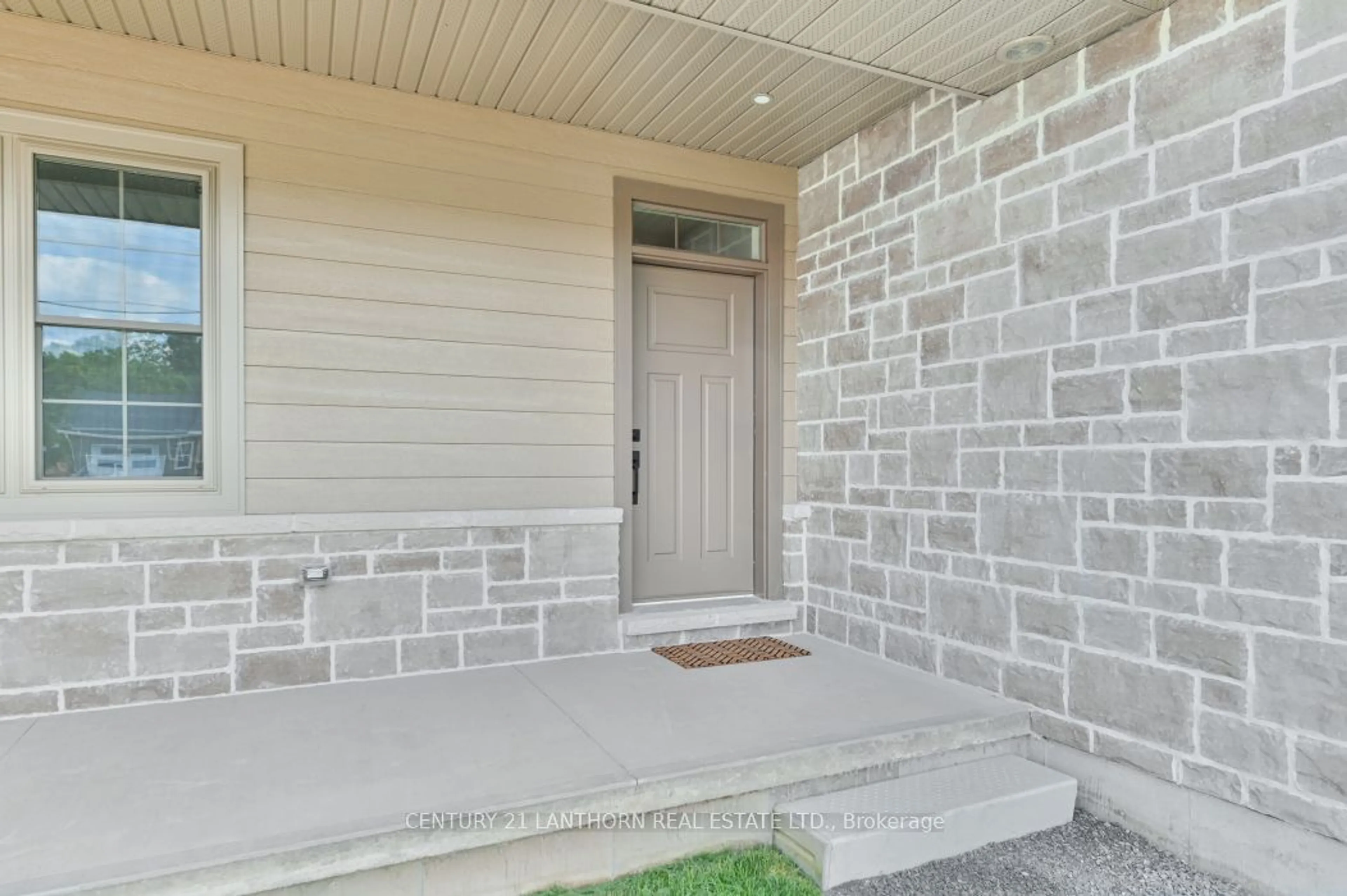 Indoor entryway, cement floor for 69 Seymour St, Centre Hastings Ontario K0K 2K0