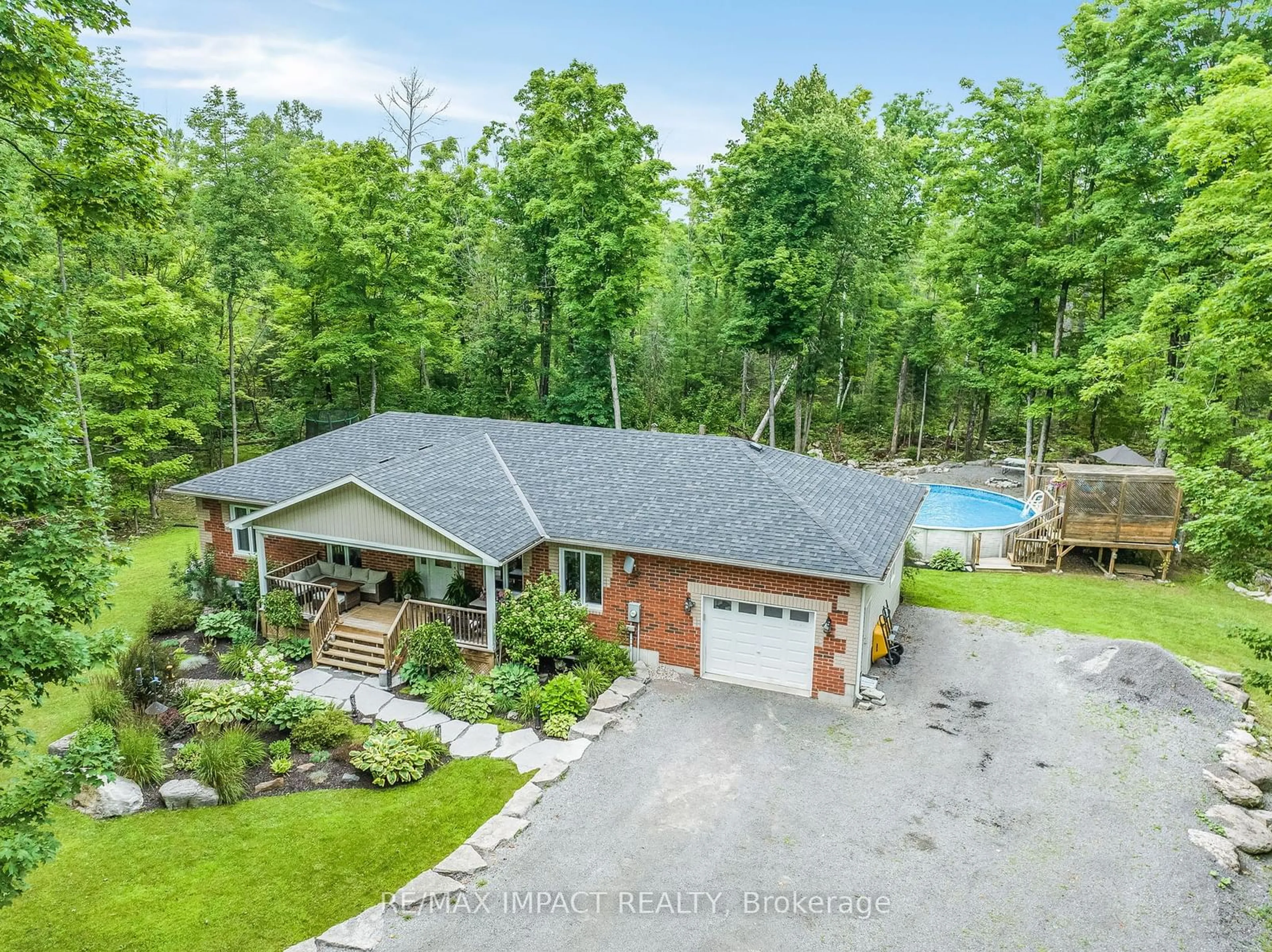 Frontside or backside of a home for 82 Osborne Crt, Marmora and Lake Ontario K0K 2M0