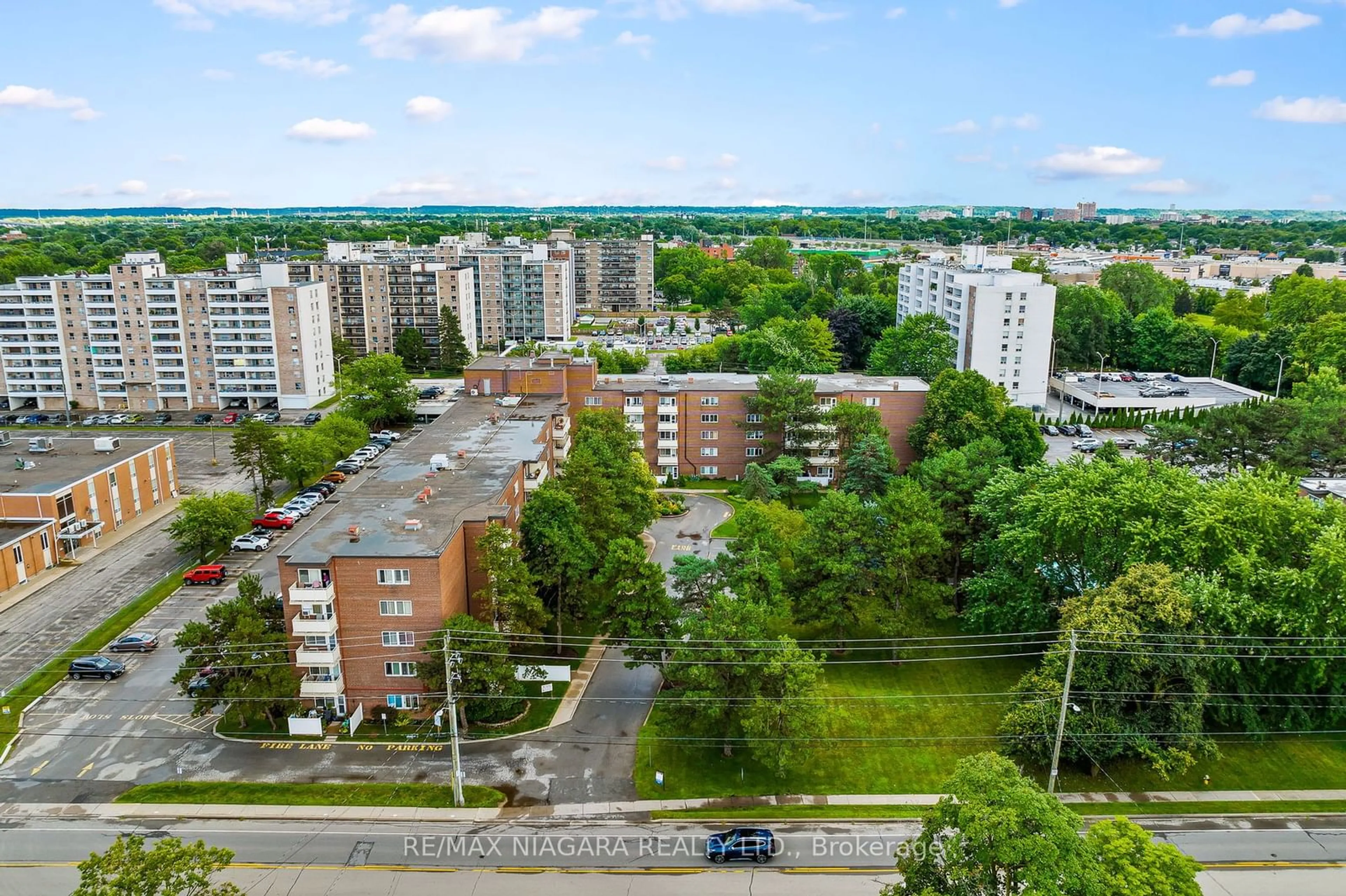 Lakeview for 198 Scott St #110, St. Catharines Ontario L2N 5T3