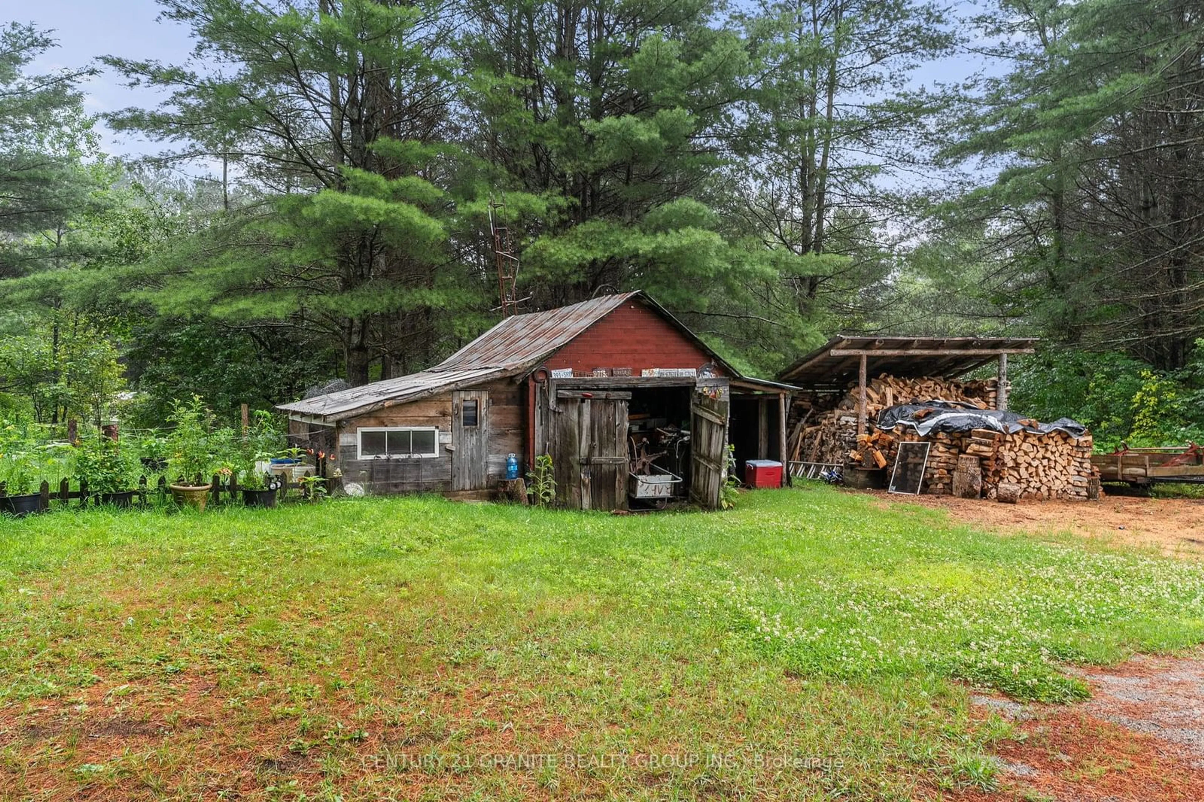 Shed for 502 South Baptiste Lake Rd, Hastings Highlands Ontario K0L 1C0