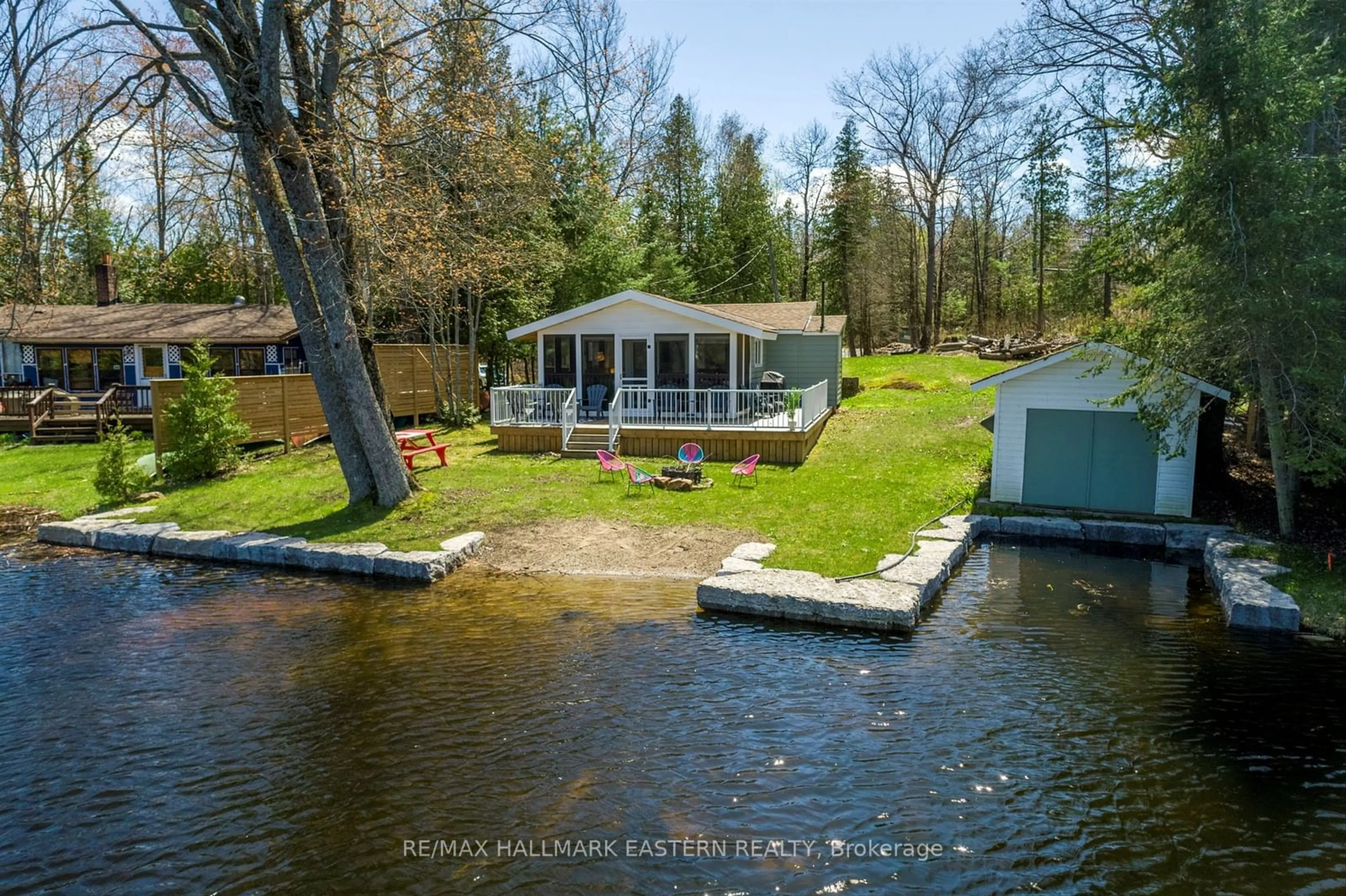 Cottage for 1810 Hull Rd, Douro-Dummer Ontario K0L 2H0
