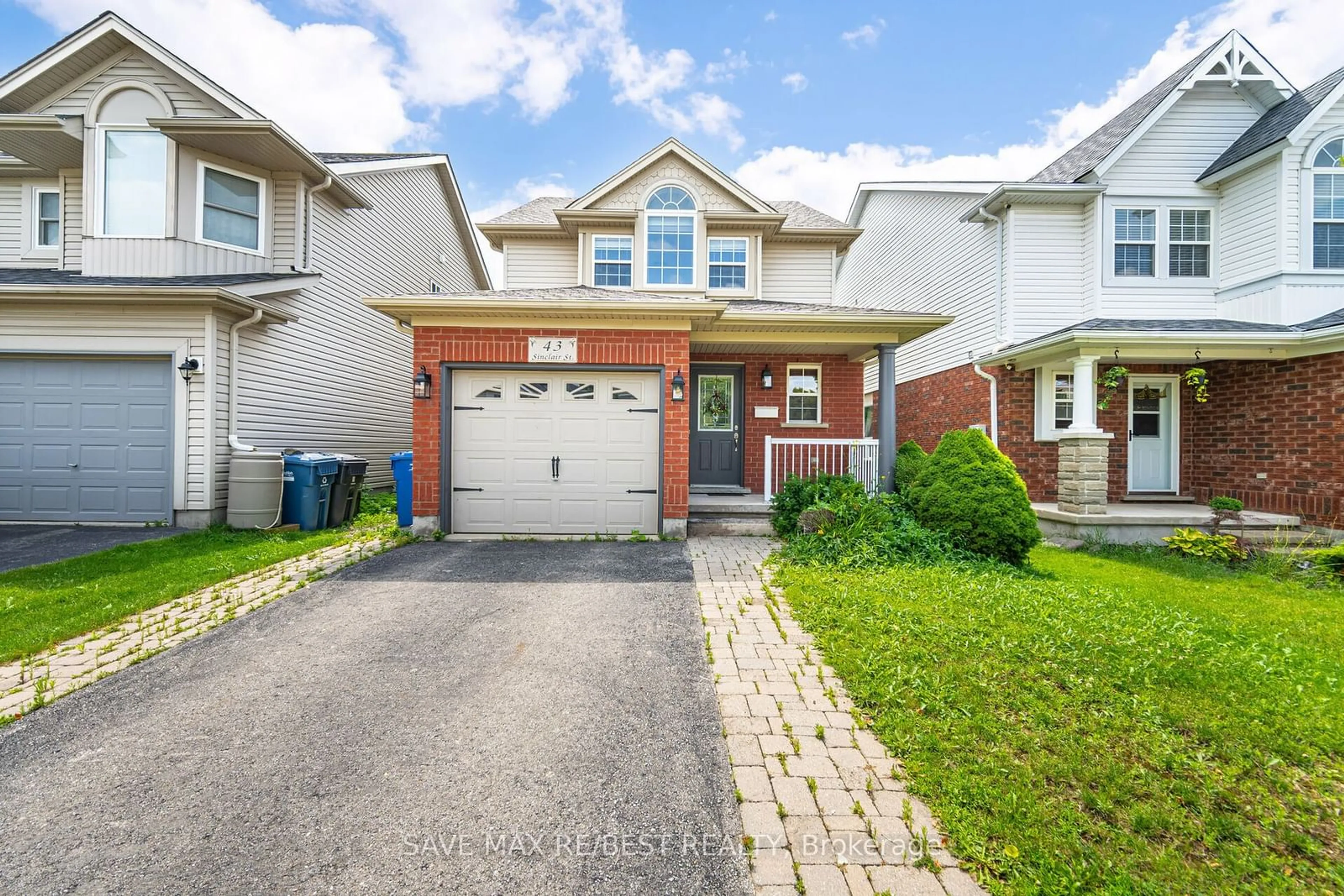 Frontside or backside of a home for 43 Sinclair St, Guelph Ontario N1L 1R7