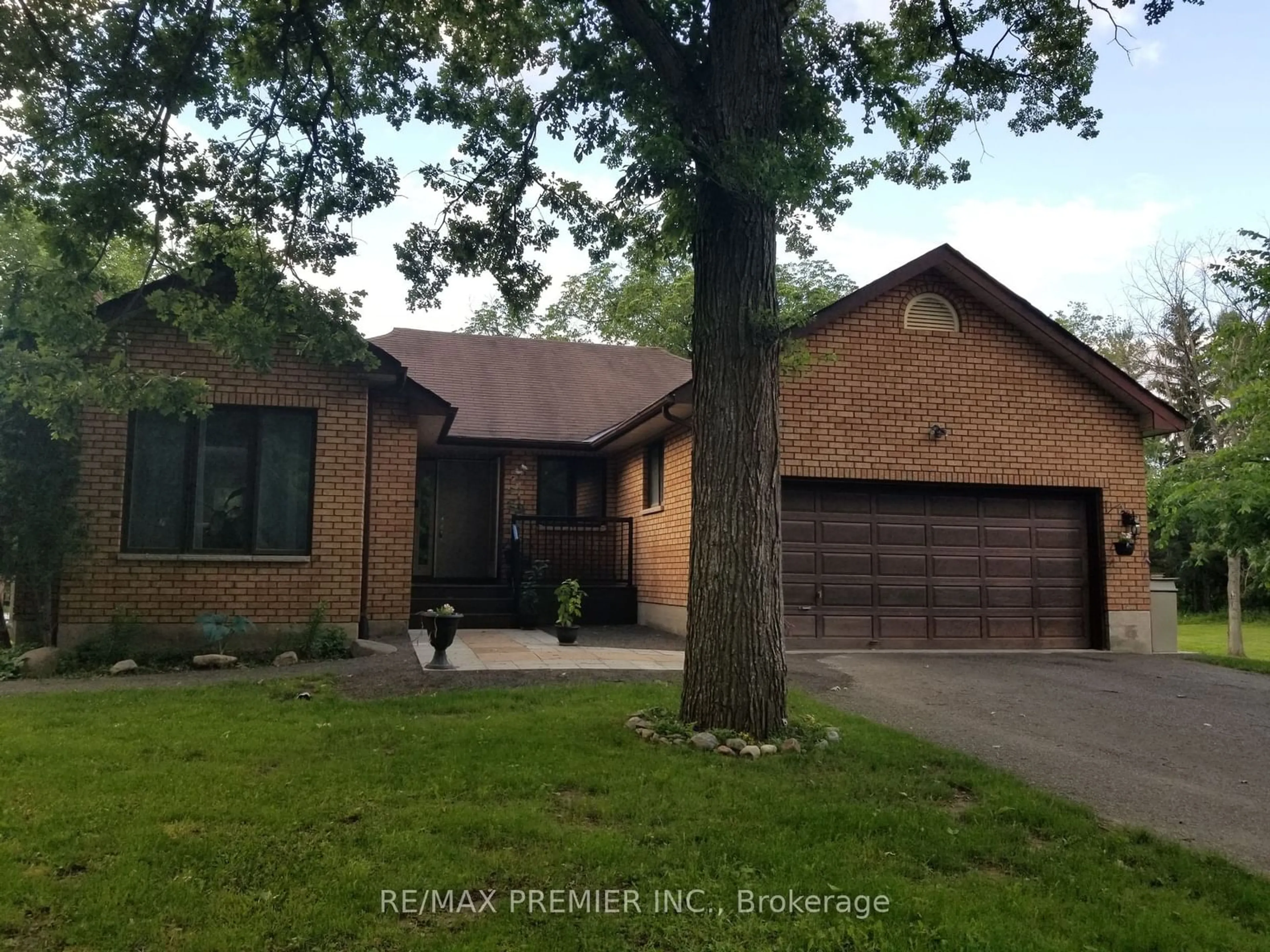 Home with brick exterior material for 3109 12th Line, Trent Hills Ontario K0K 2M0