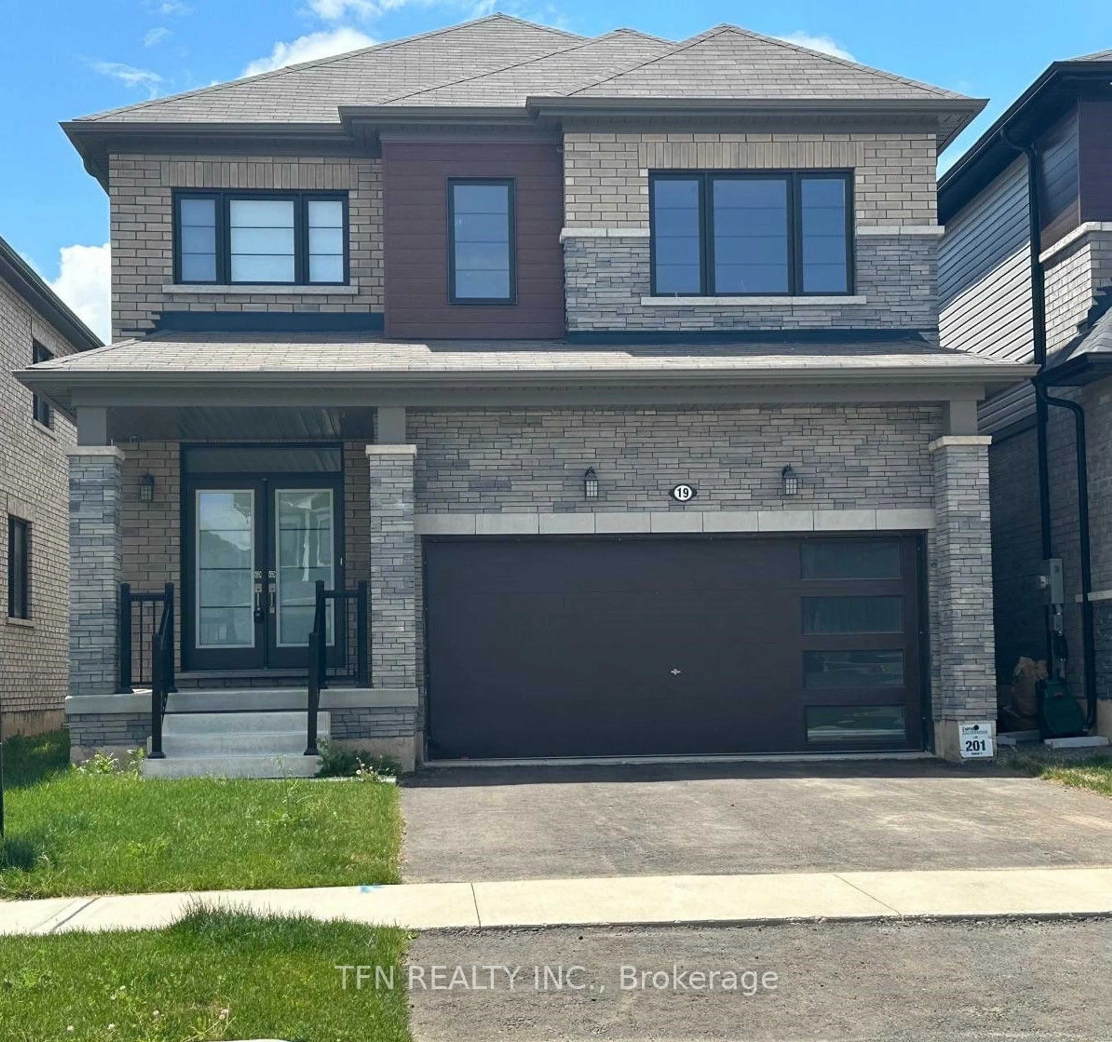 Home with brick exterior material for 19 Buttercream Ave, Thorold Ontario L2V 0L3