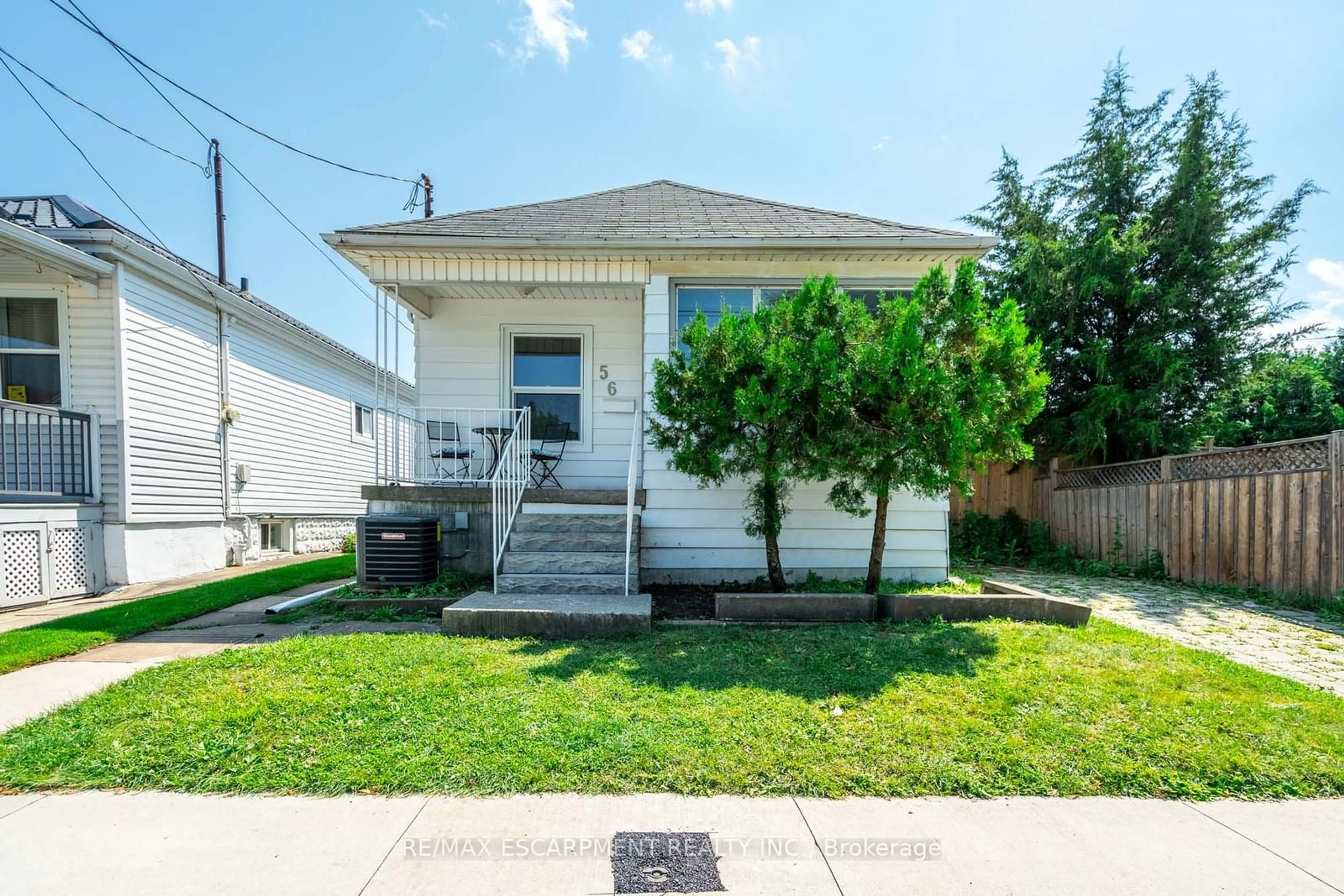 Frontside or backside of a home for 56 Cambridge Ave, Hamilton Ontario L8H 1T6