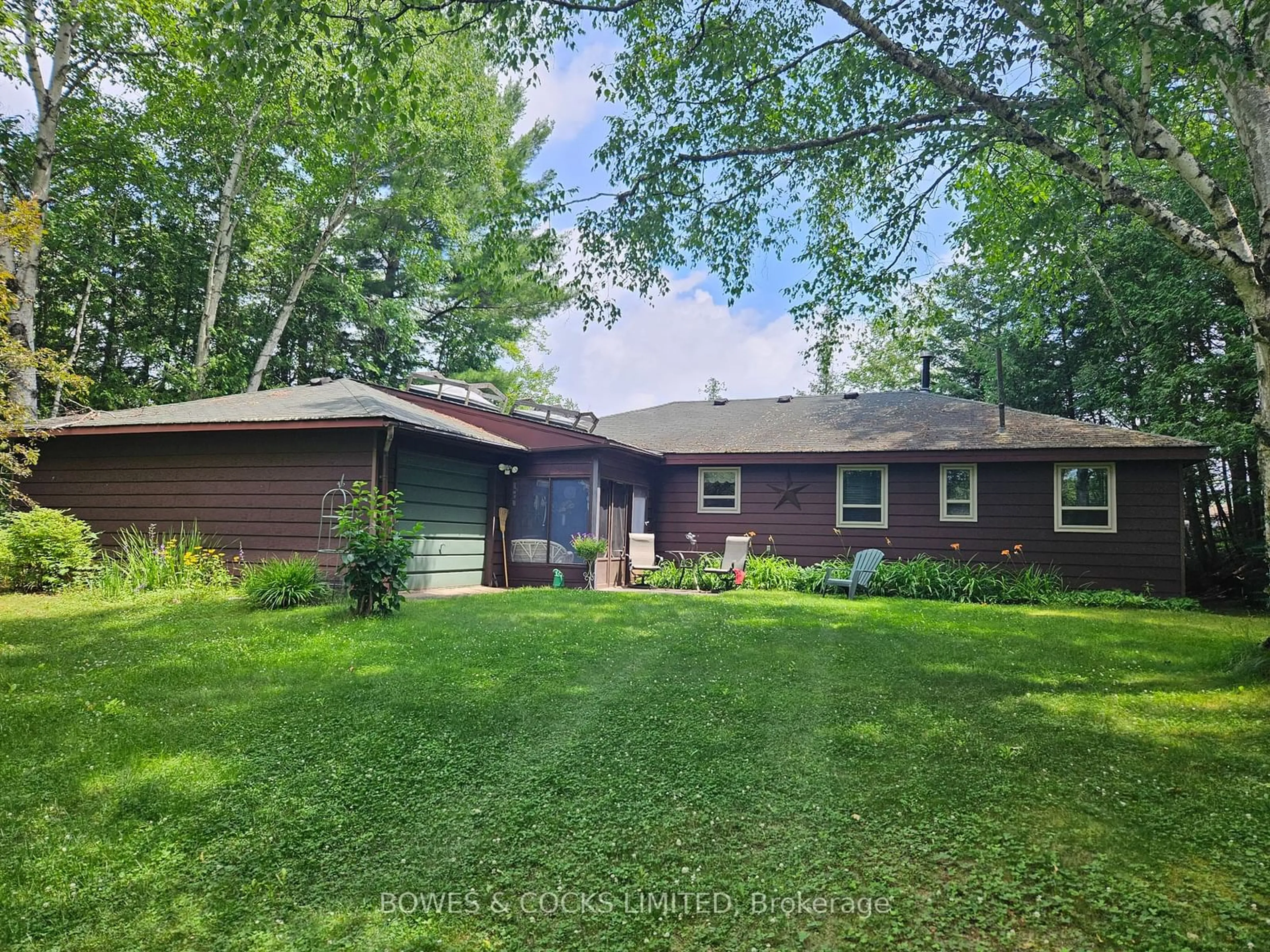 Frontside or backside of a home for 165 Beaver Lane, North Kawartha Ontario K0L 1A0