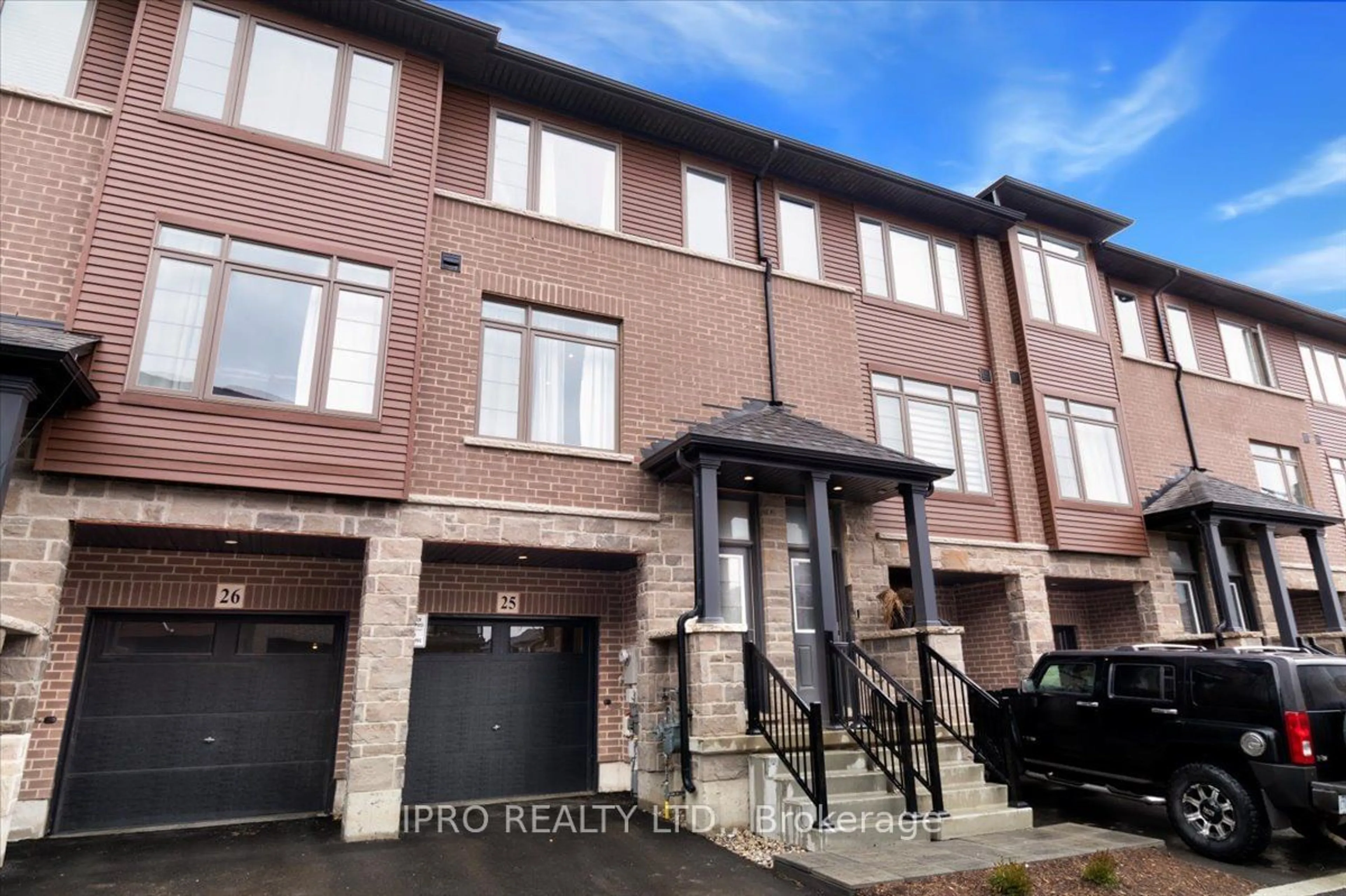 A pic from exterior of the house or condo for 61 Soho St #25, Hamilton Ontario L8J 0M6