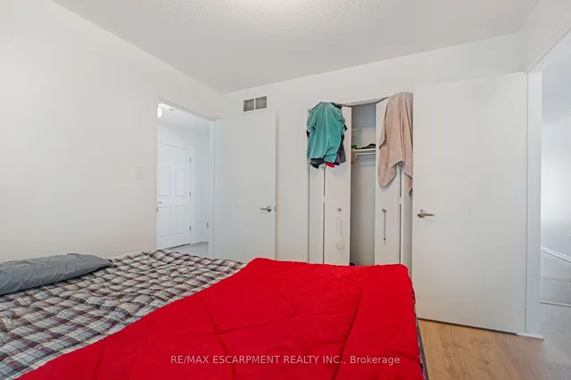 Additional property image - 3385 Binbrook Rd